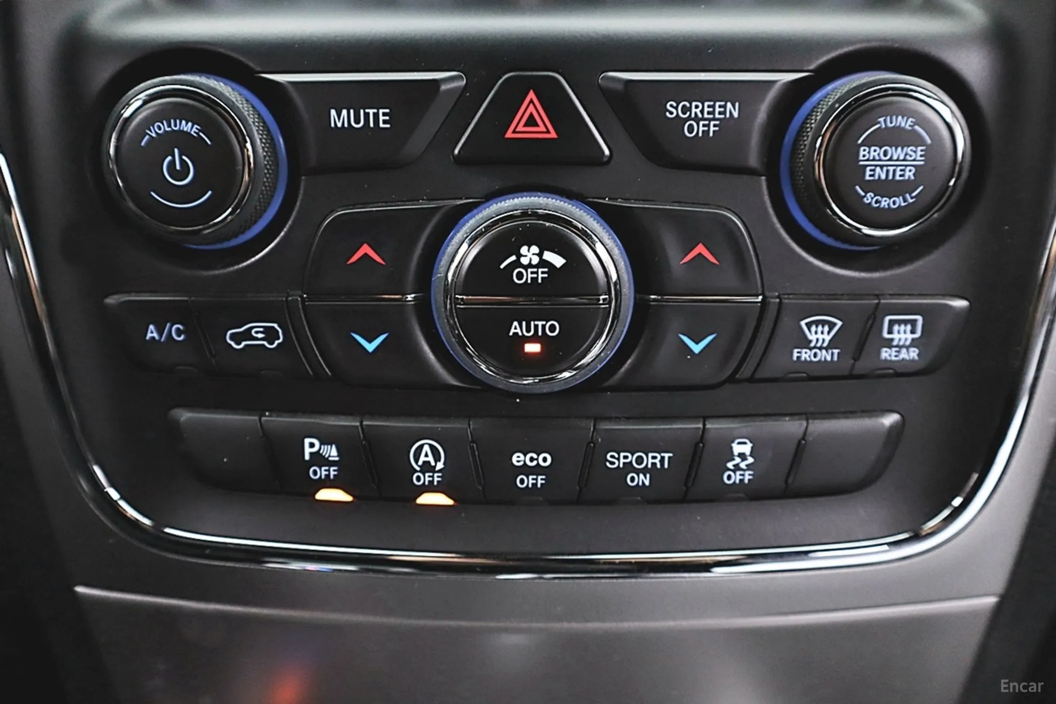 Jeep Grand Cherokee превью 12