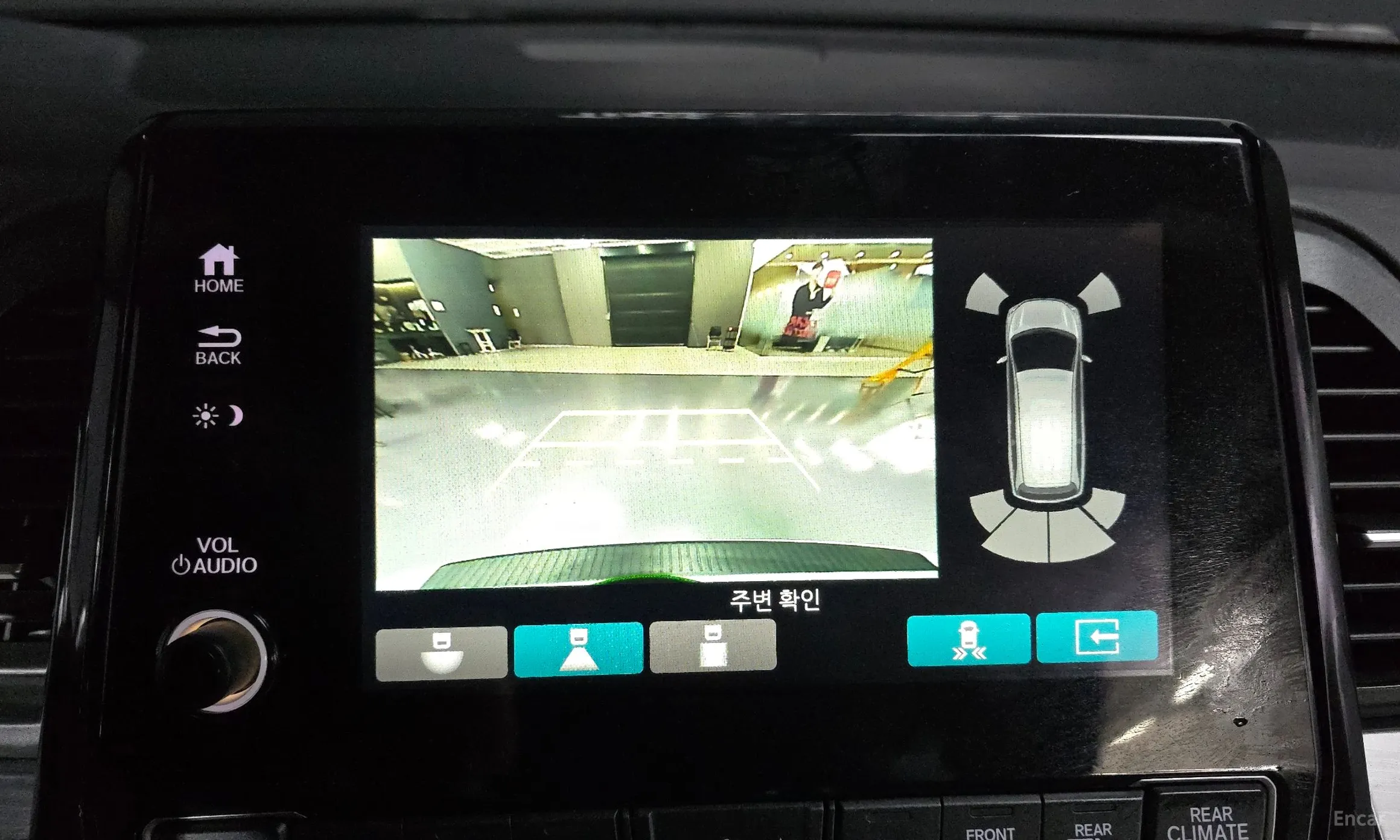 Honda Odyssey превью 15