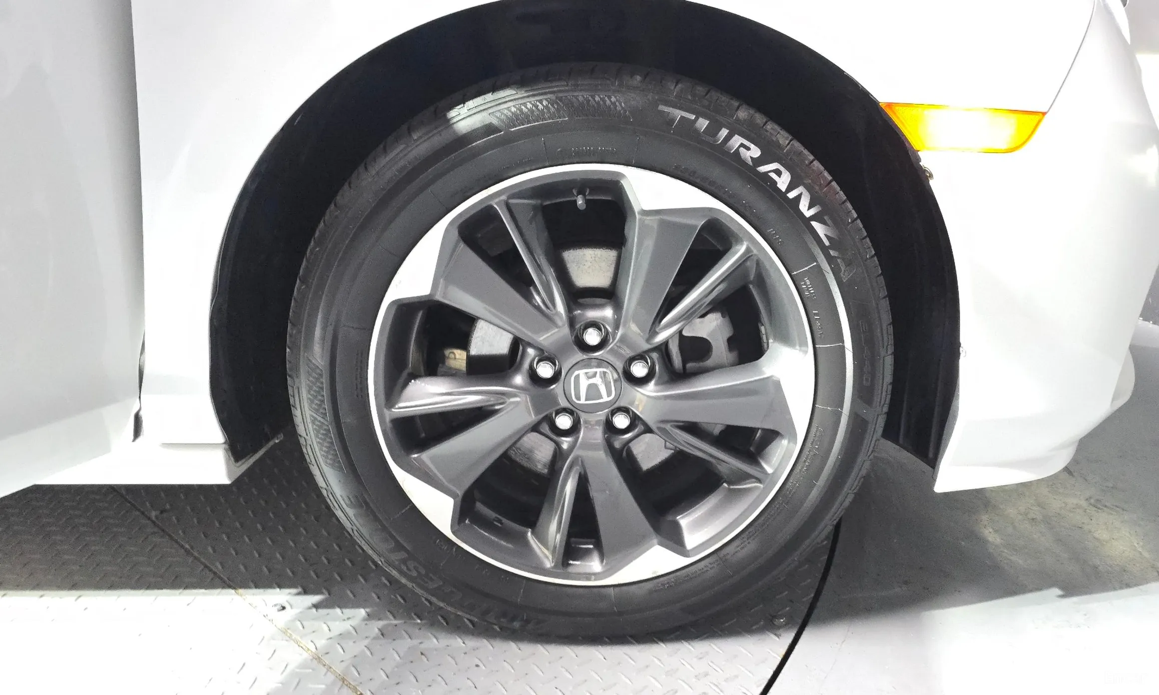 Honda Odyssey превью 5