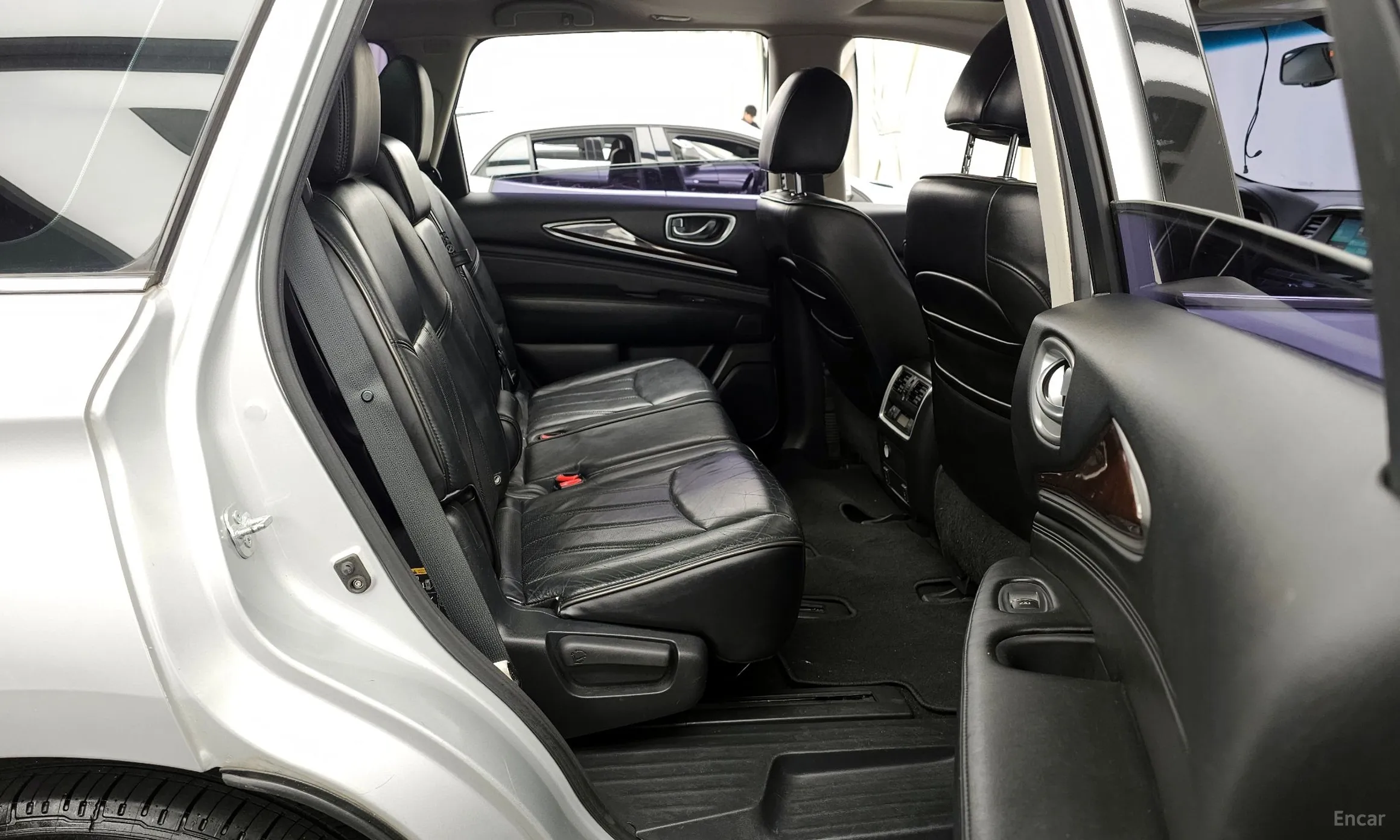 Infiniti QX60 превью 12