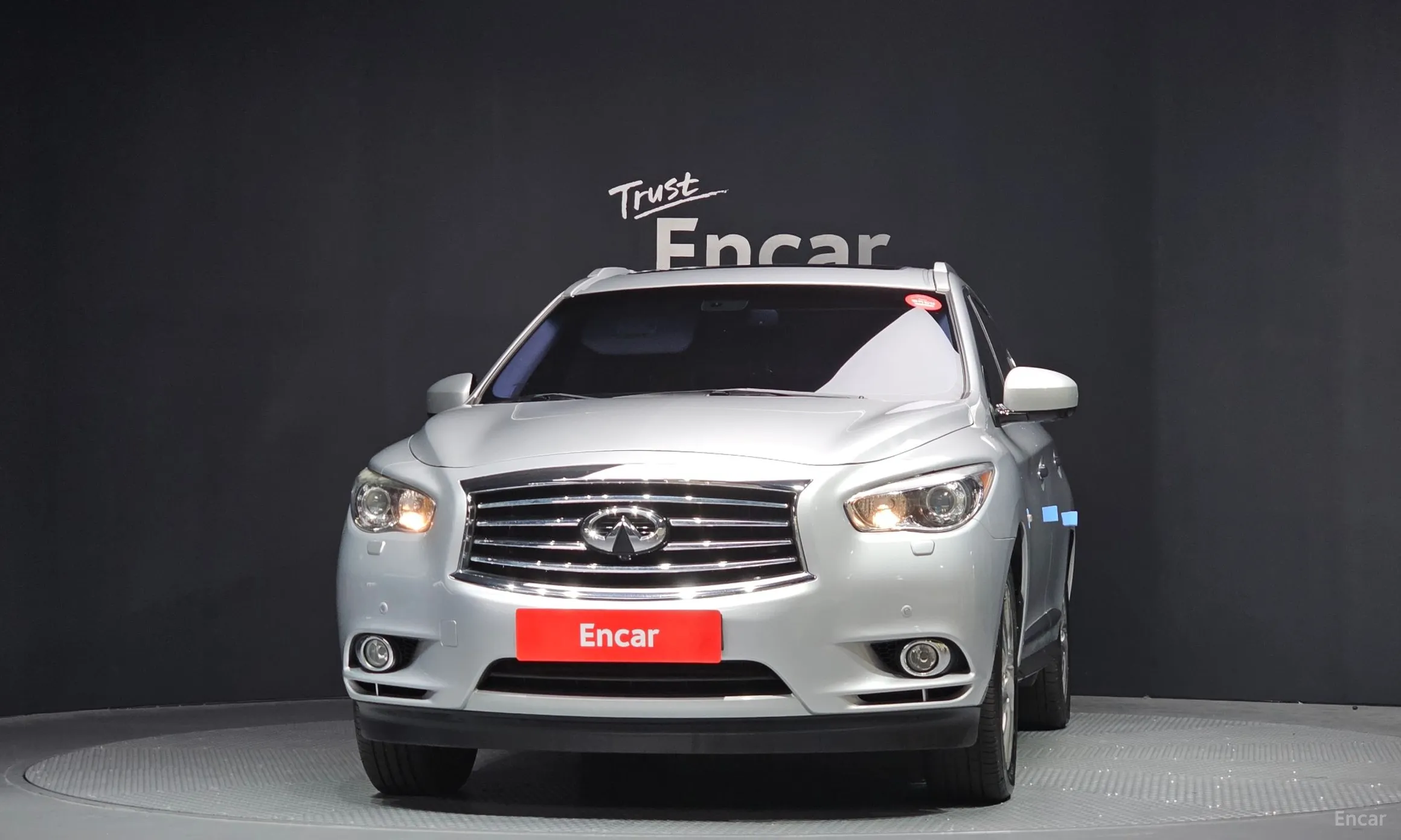 Infiniti QX60 превью 3
