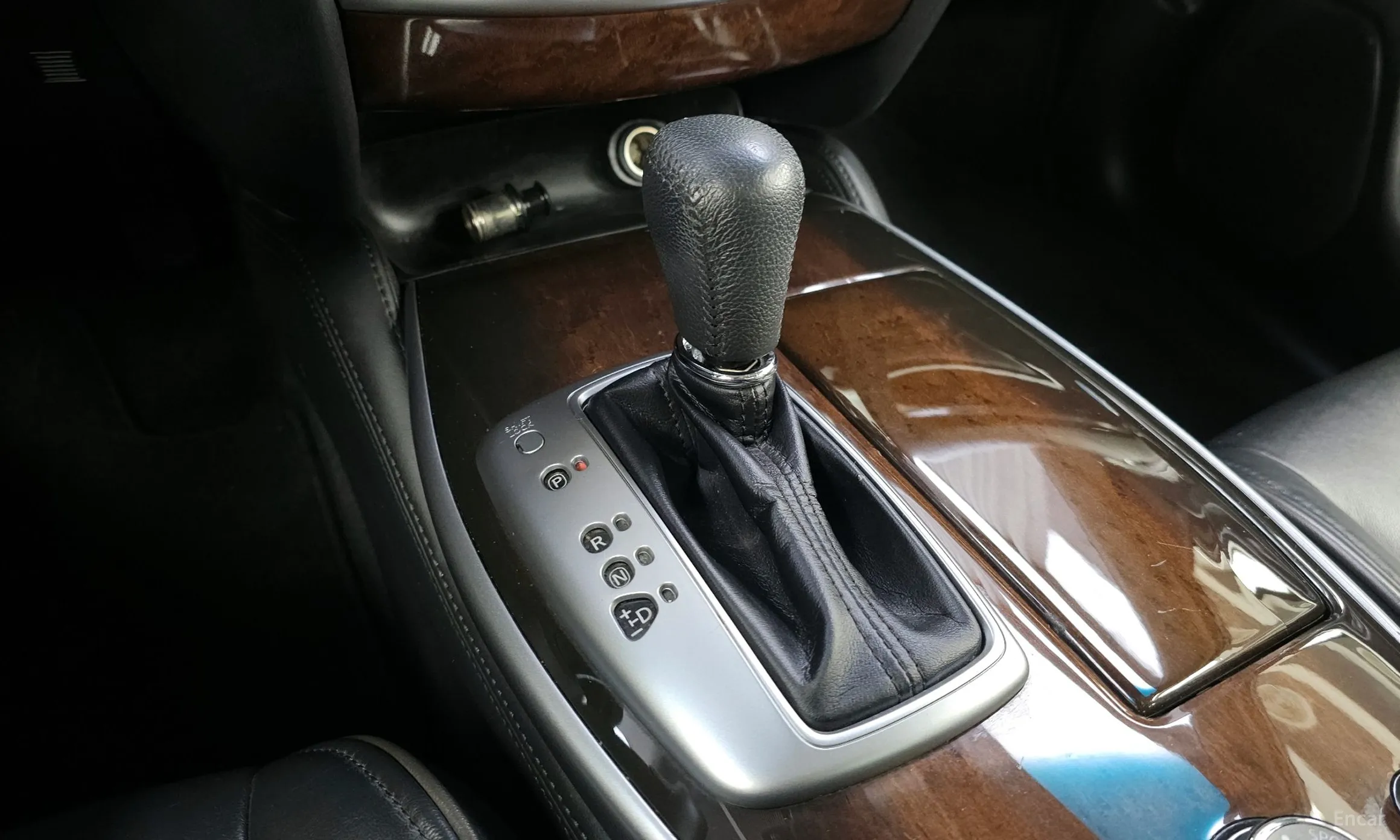 Infiniti QX60 превью 9