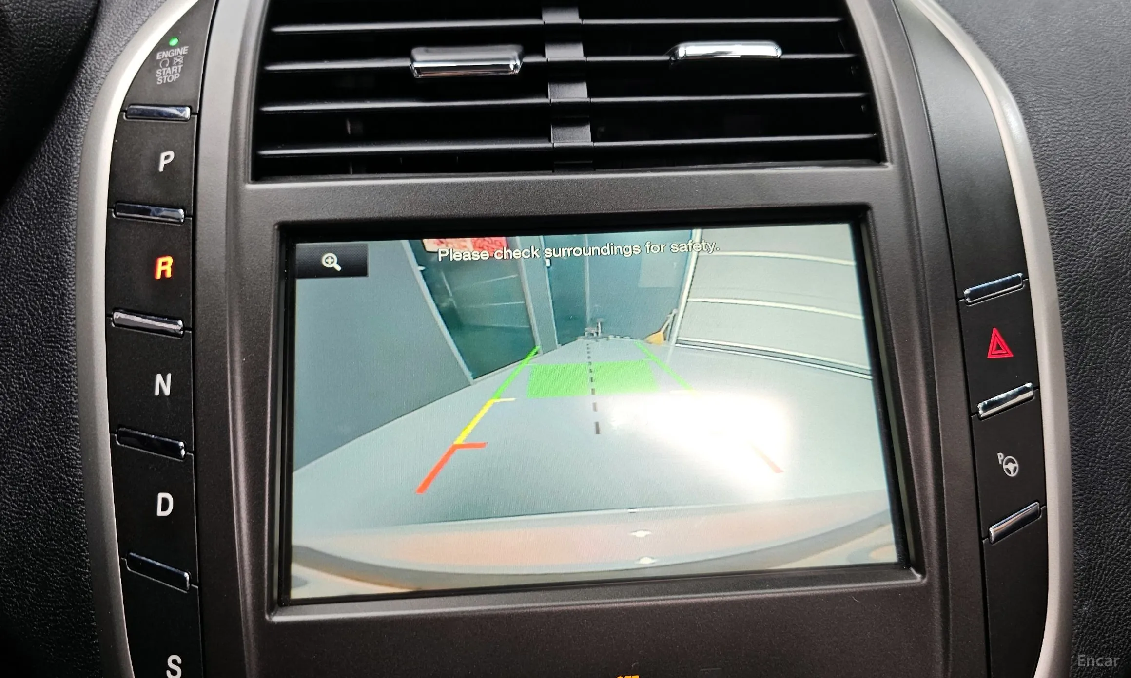 Lincoln MKC превью 15