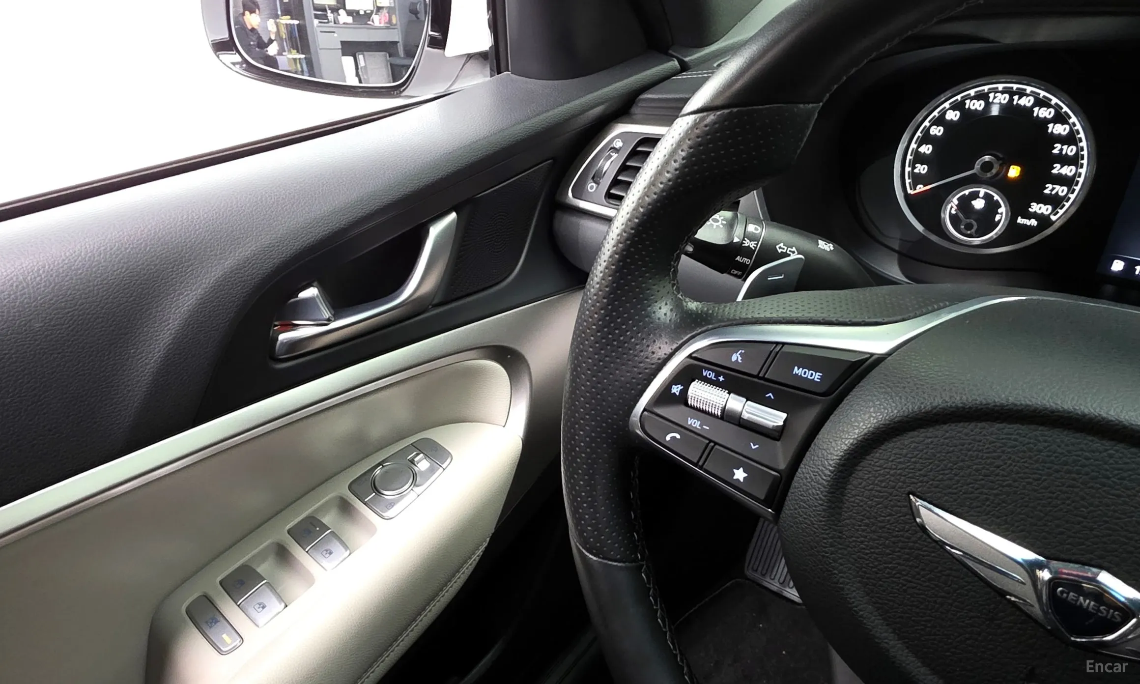 Genesis G70 превью 17