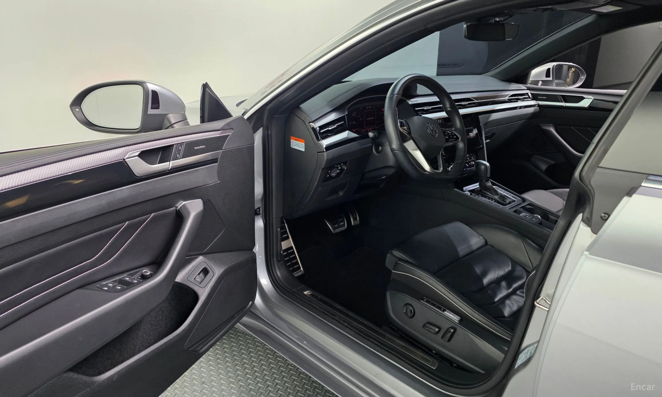 Volkswagen Ateon превью 10