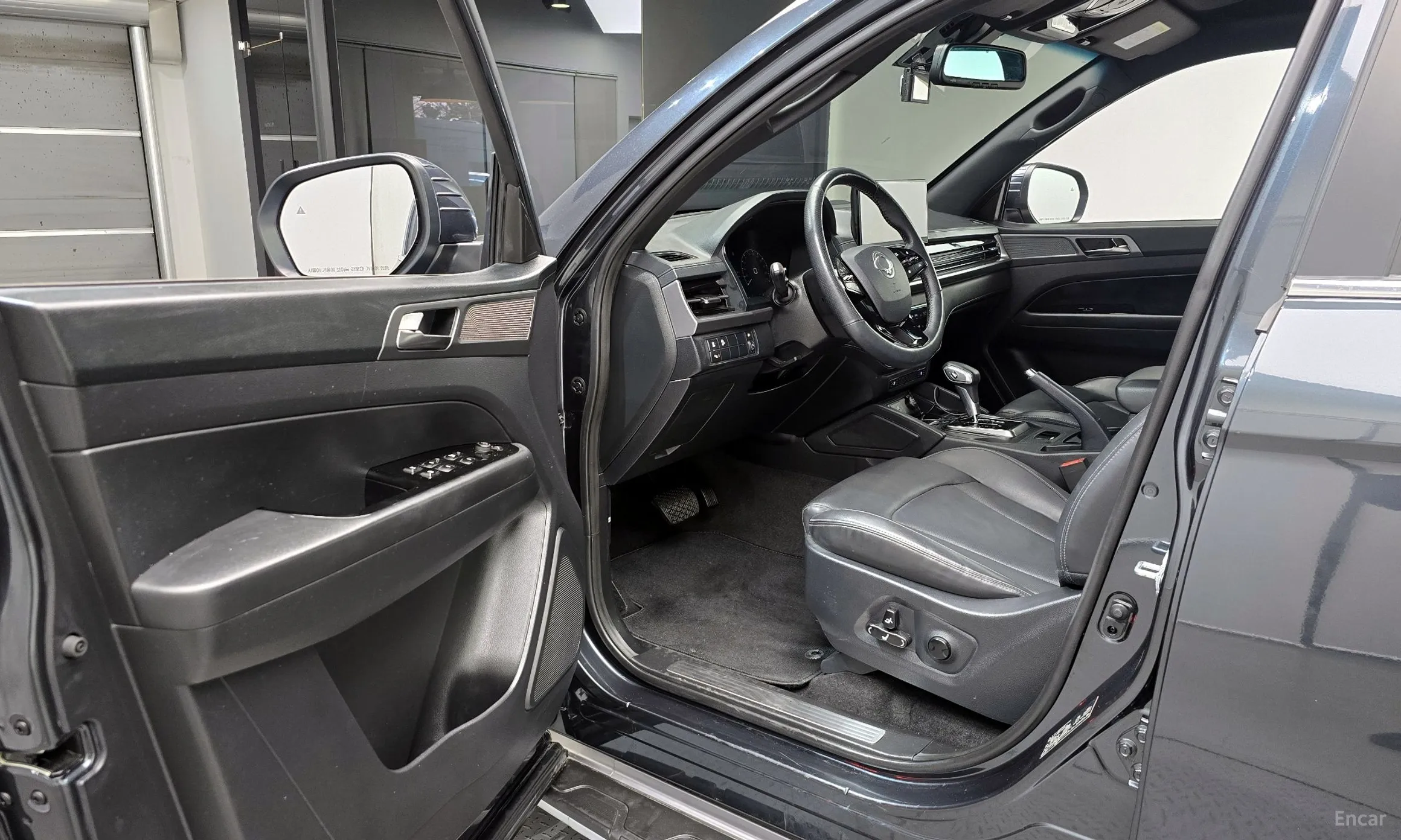 KG Mobility (SsangYong) Rexton Sports превью 11