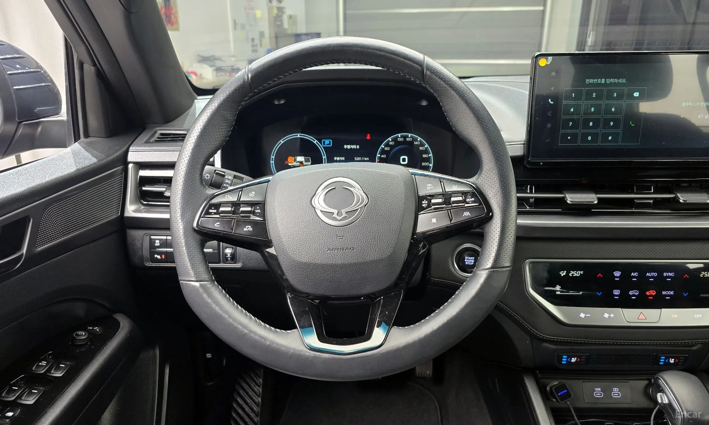 KG Mobility (SsangYong) Rexton Sports превью 14