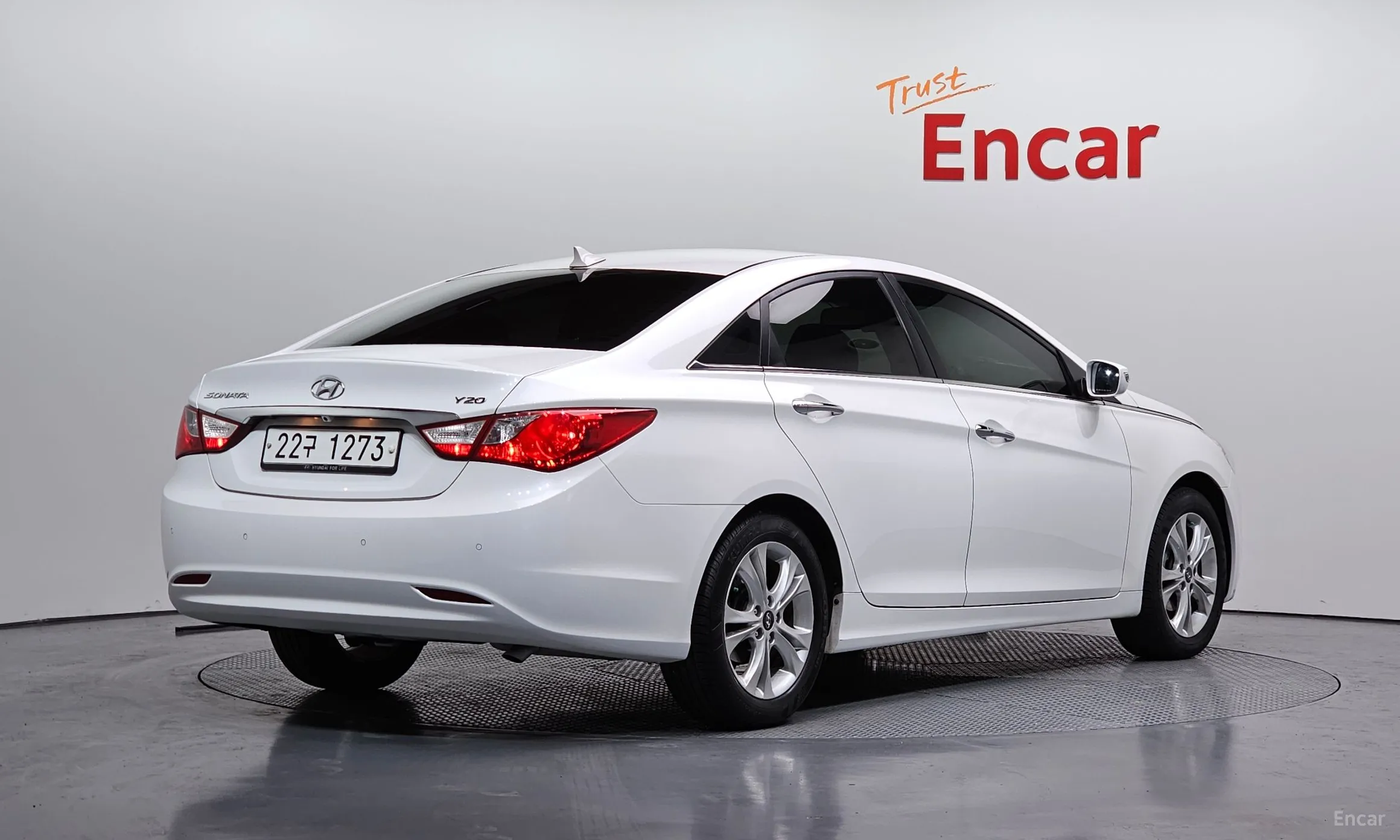 Hyundai YF Sonata