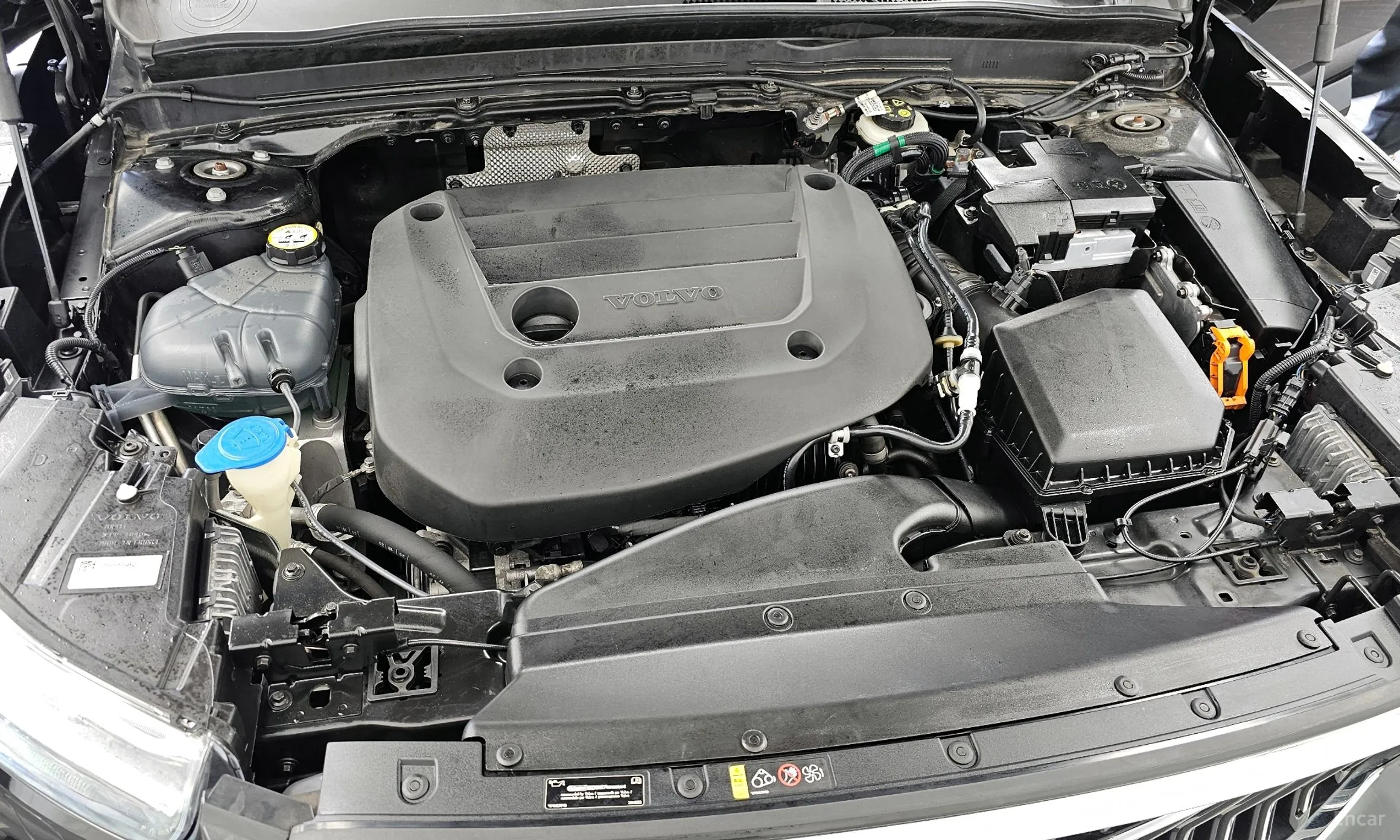 Volvo XC40 превью 6