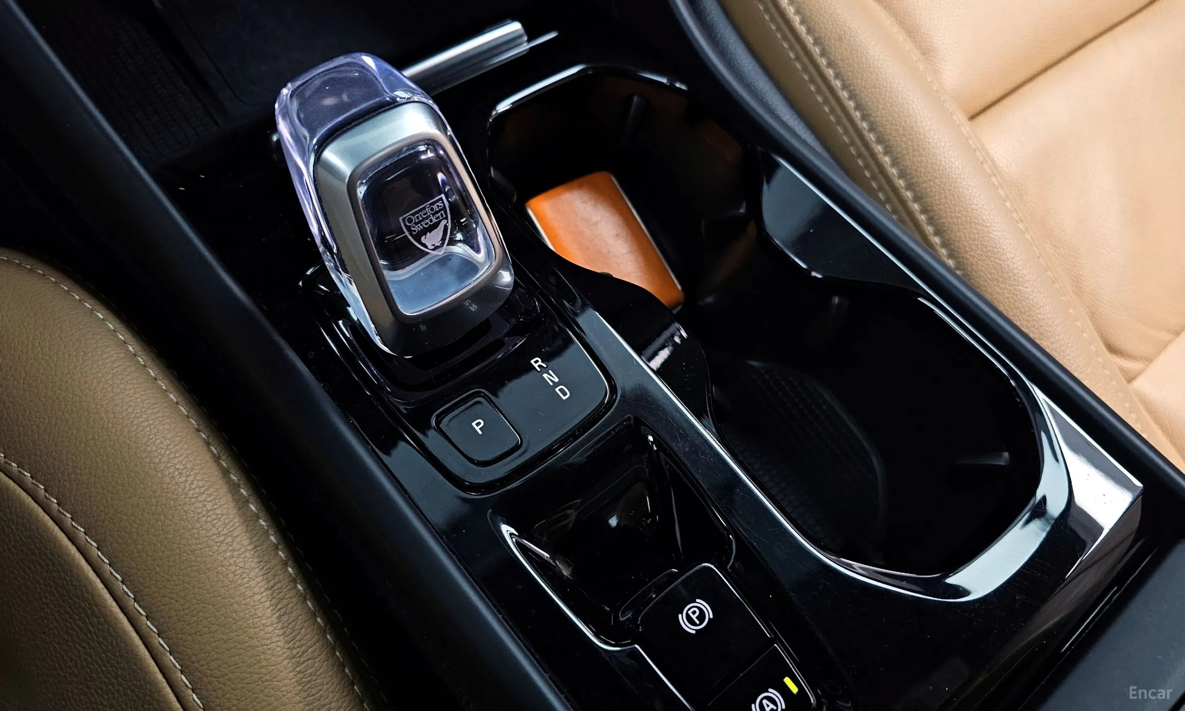 Volvo XC40 превью 9