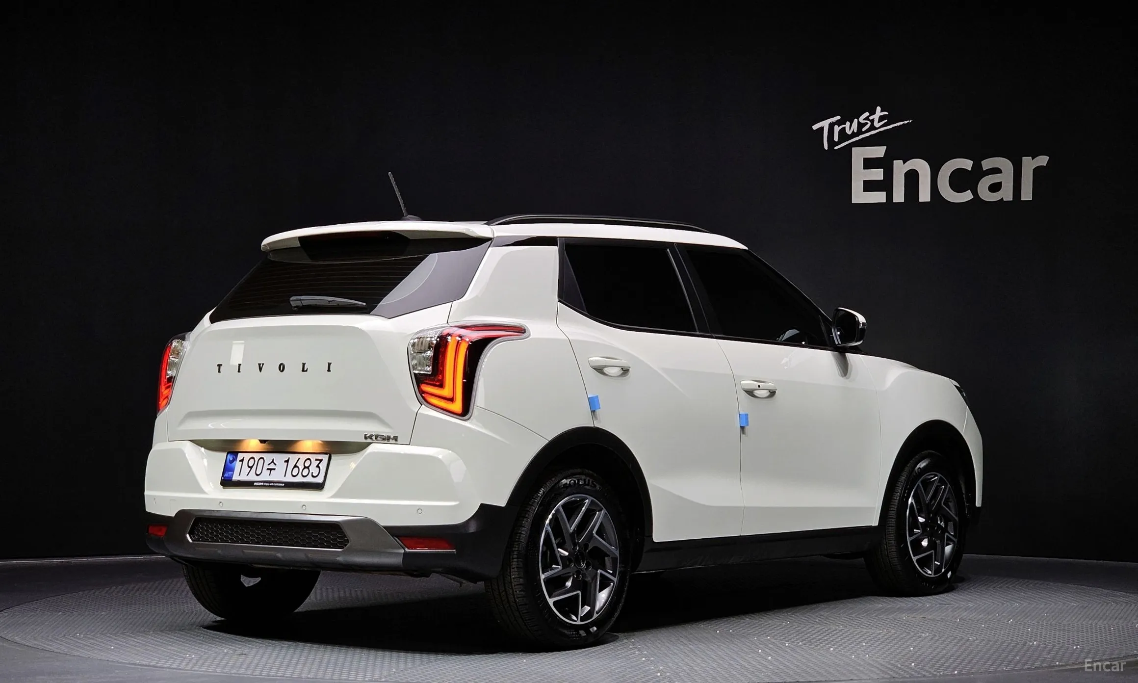 KG Mobility (SsangYong) Tivoli превью 2