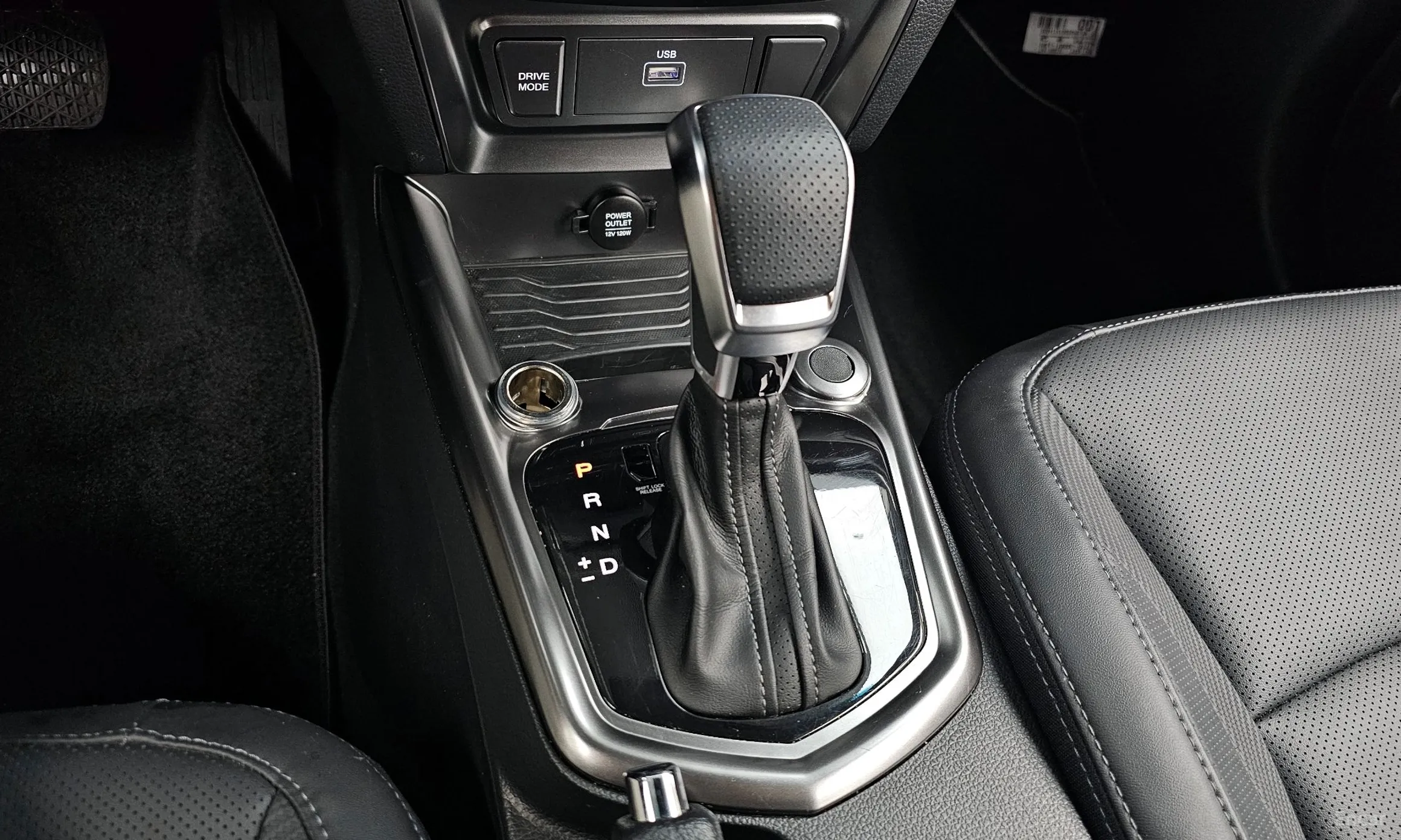 KG Mobility (SsangYong) Tivoli превью 9