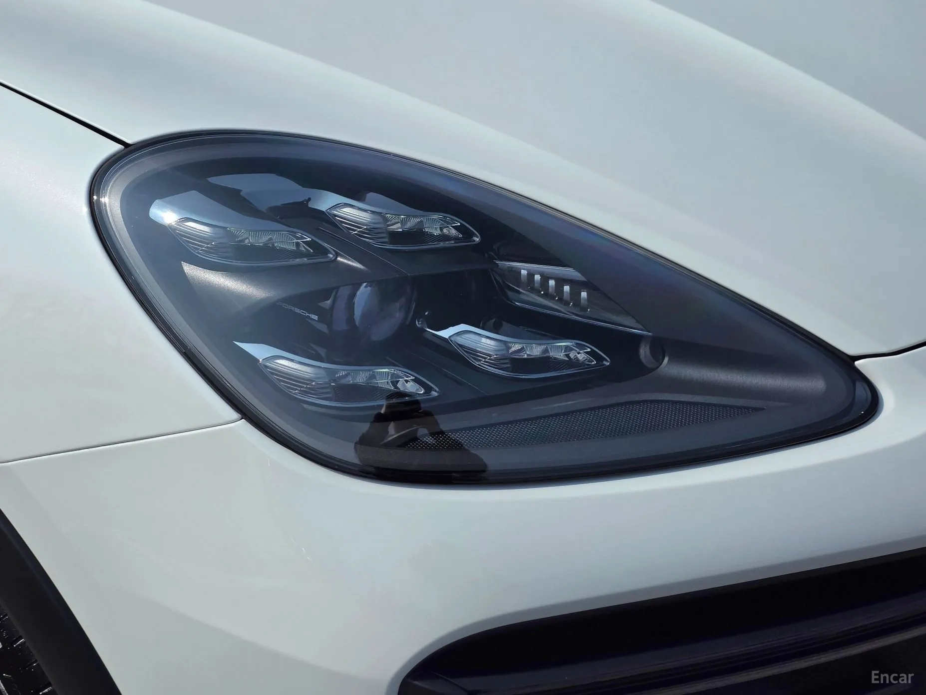 Porsche Cayenne (PO536) превью 6