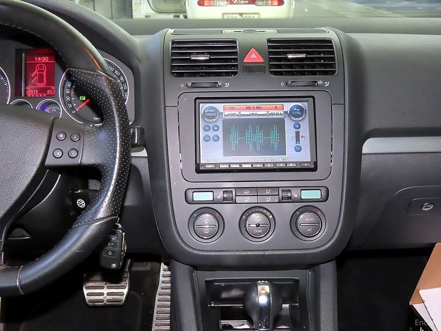 Volkswagen Golf 5th Generation превью 10