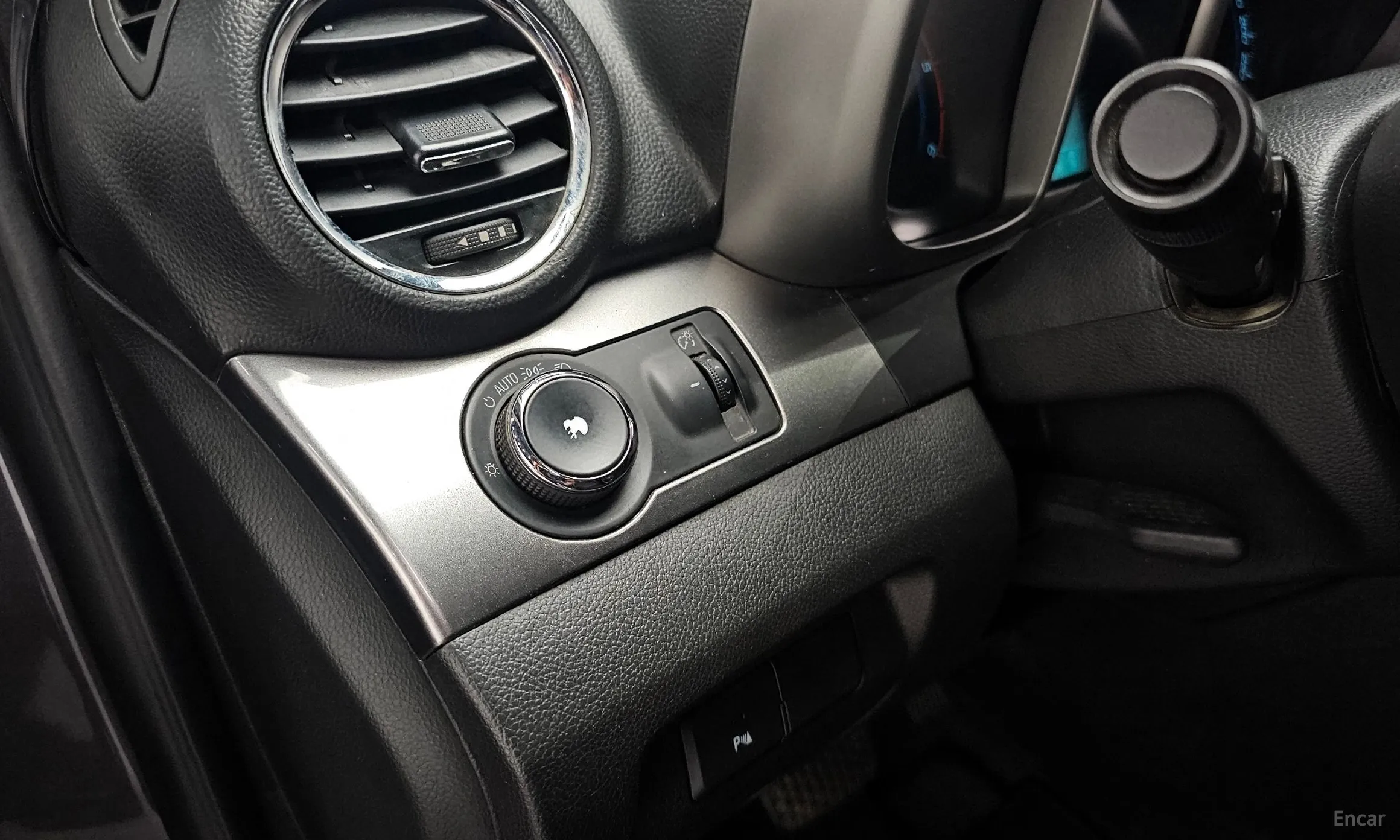 Chevrolet (GM Daewoo) Orlando превью 18