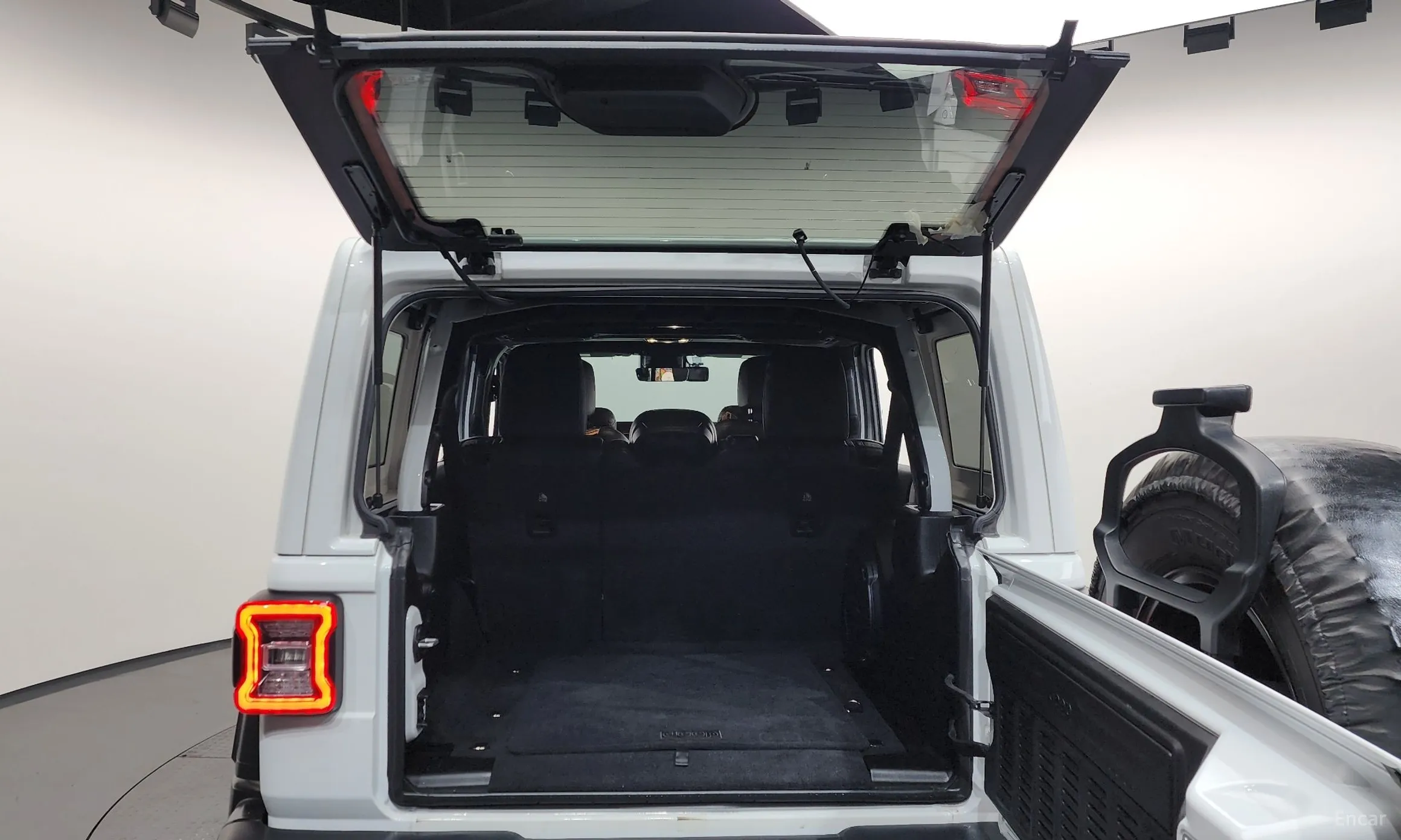 Jeep Wrangler (JL) превью 20