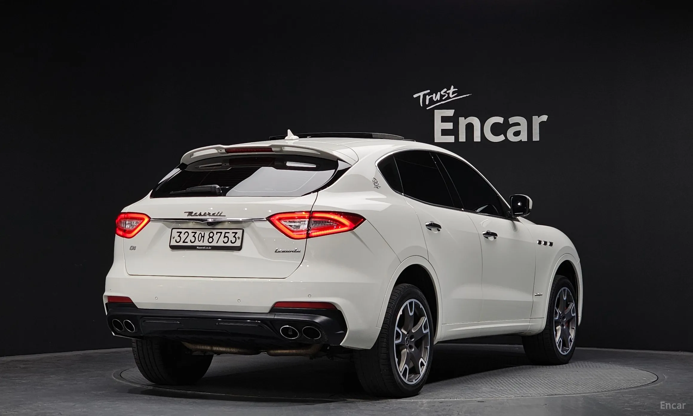 Maserati Levante превью 2
