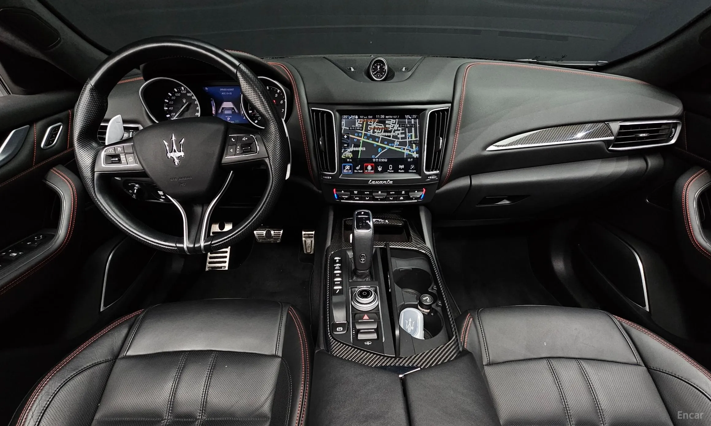 Maserati Levante превью 7