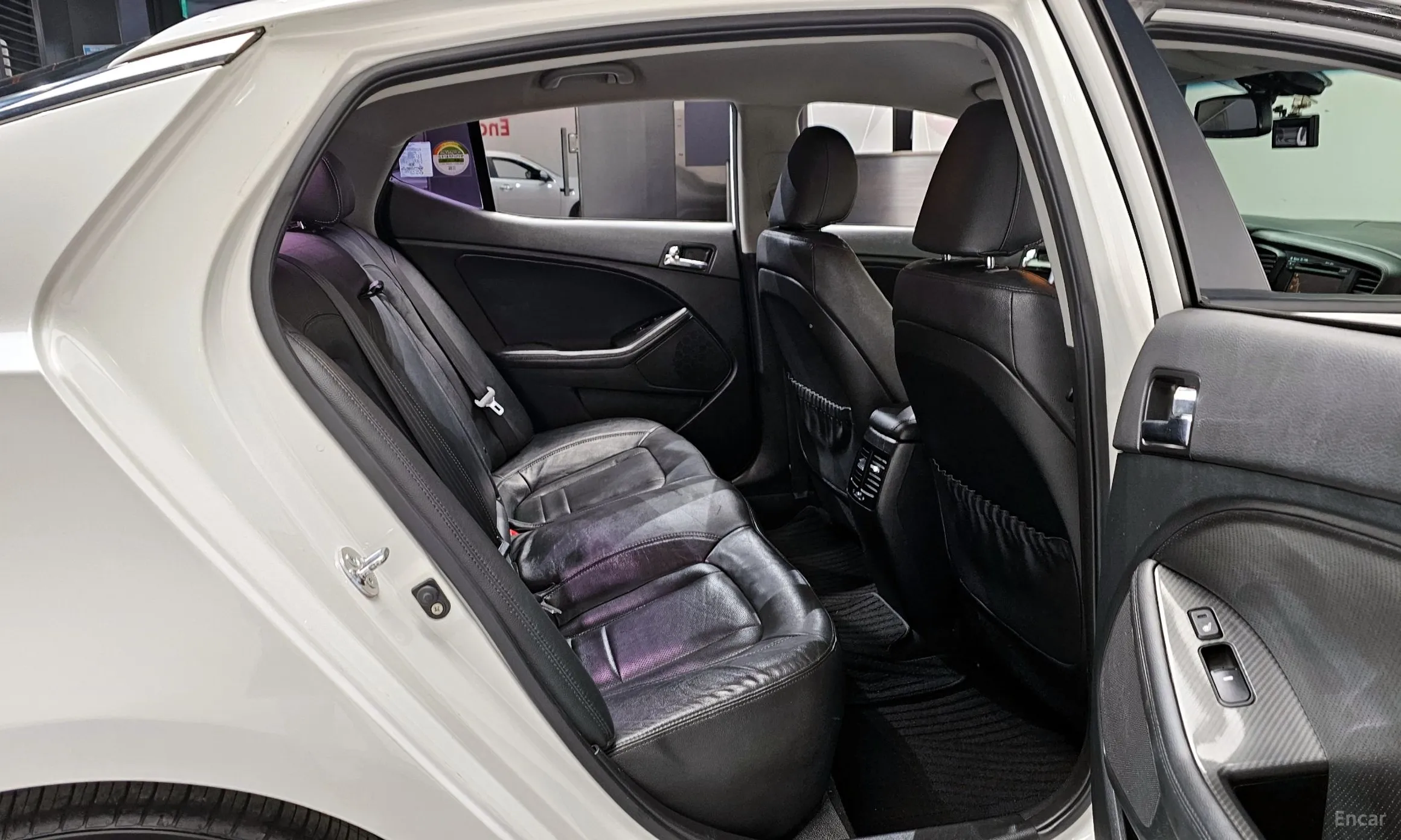 Kia K5 Hybrid превью 12