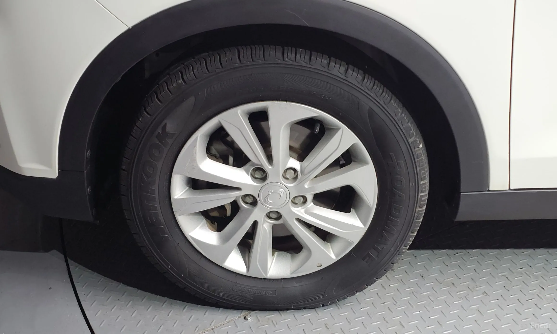 KG Mobility (SsangYong) Berry New Tivoli превью 5