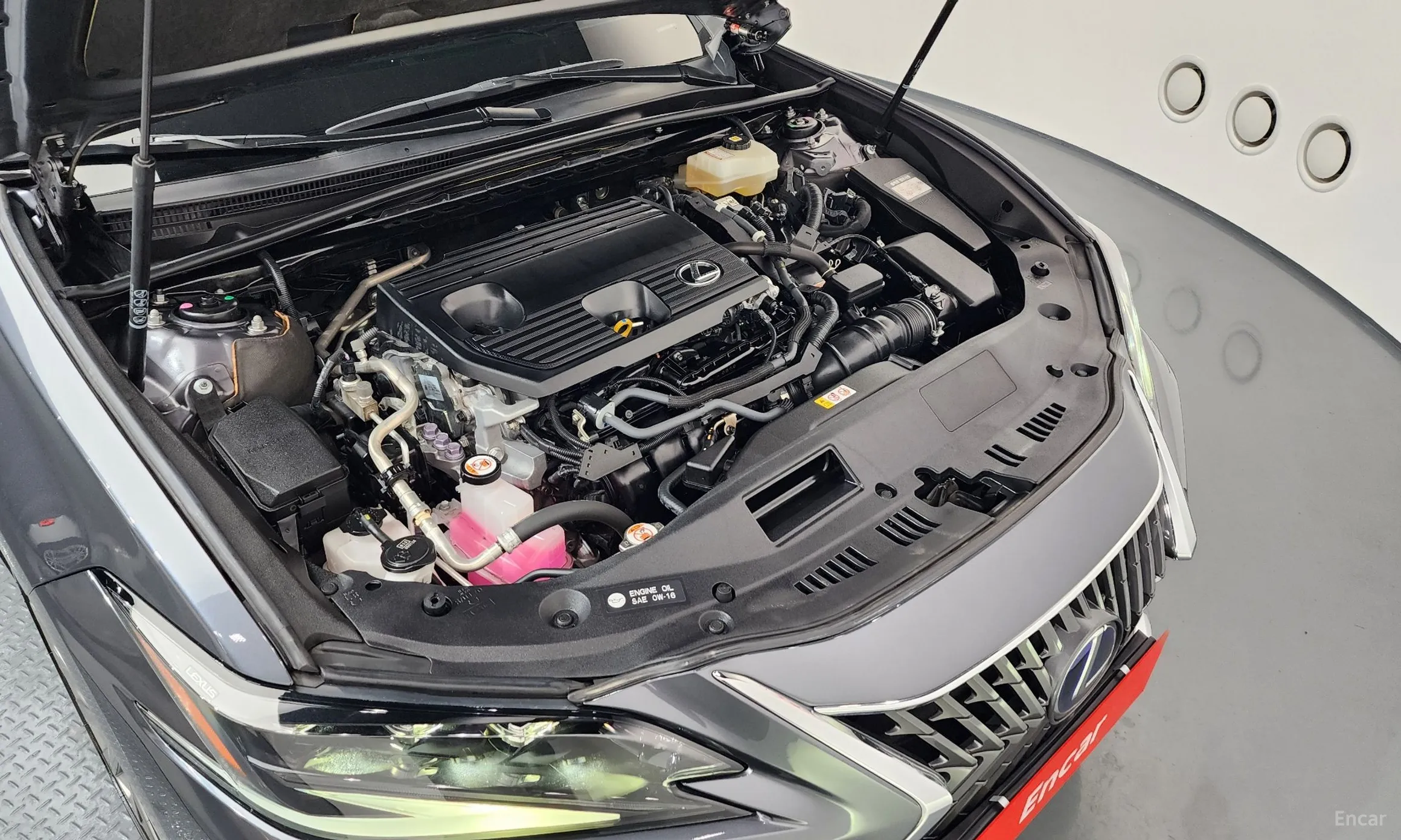 Lexus ES300h 7th Generation превью 6