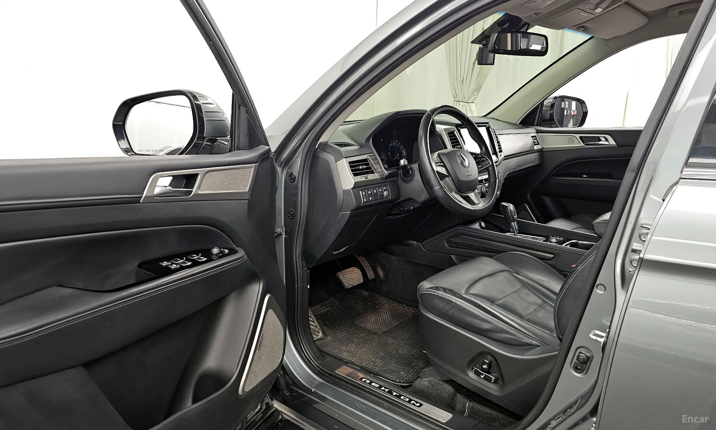 KG Mobility (SsangYong) G4 Rexton превью 10