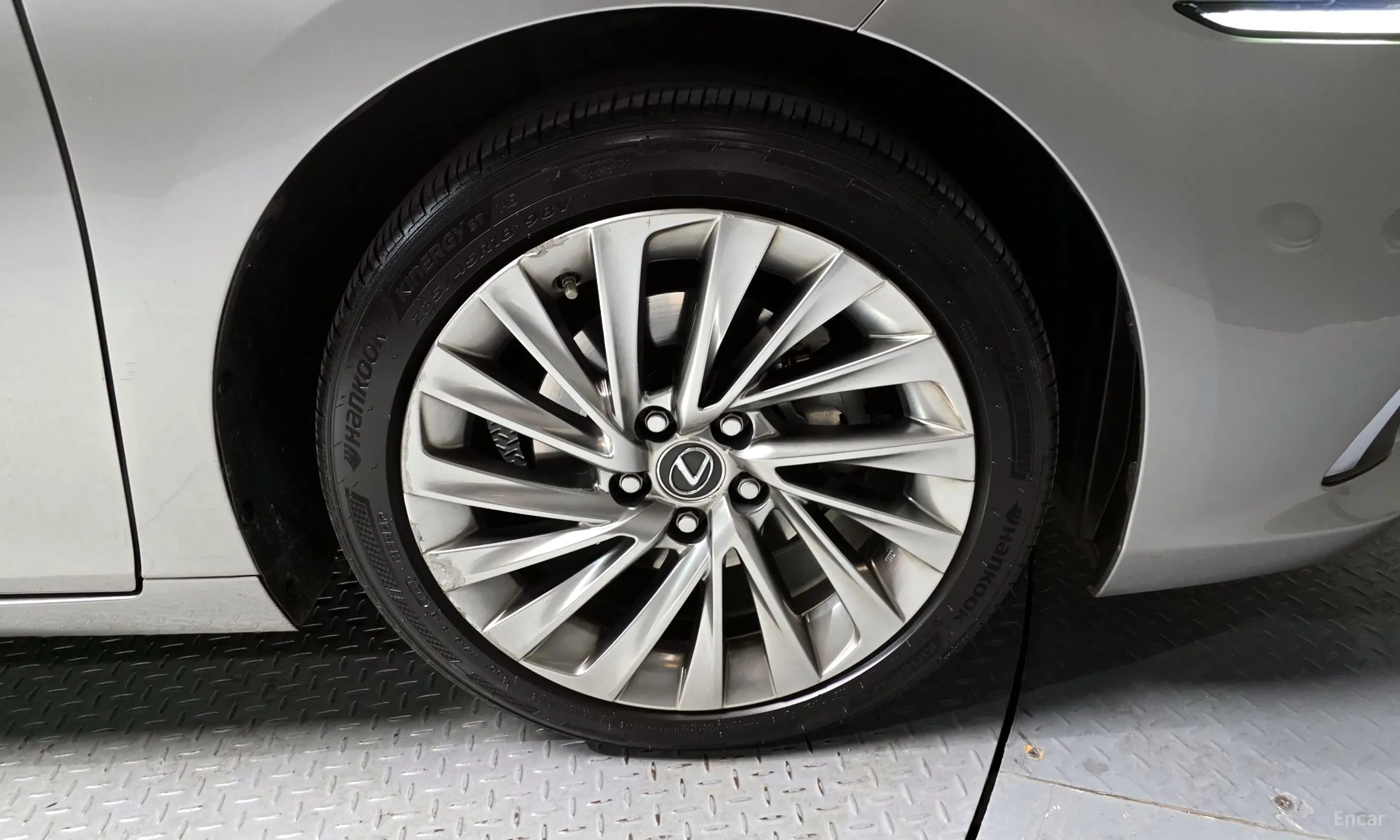Lexus ES300h 7th Generation превью 5