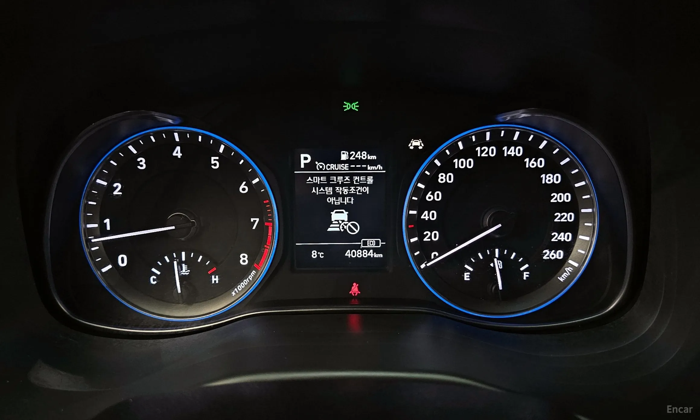 Hyundai Kona превью 8
