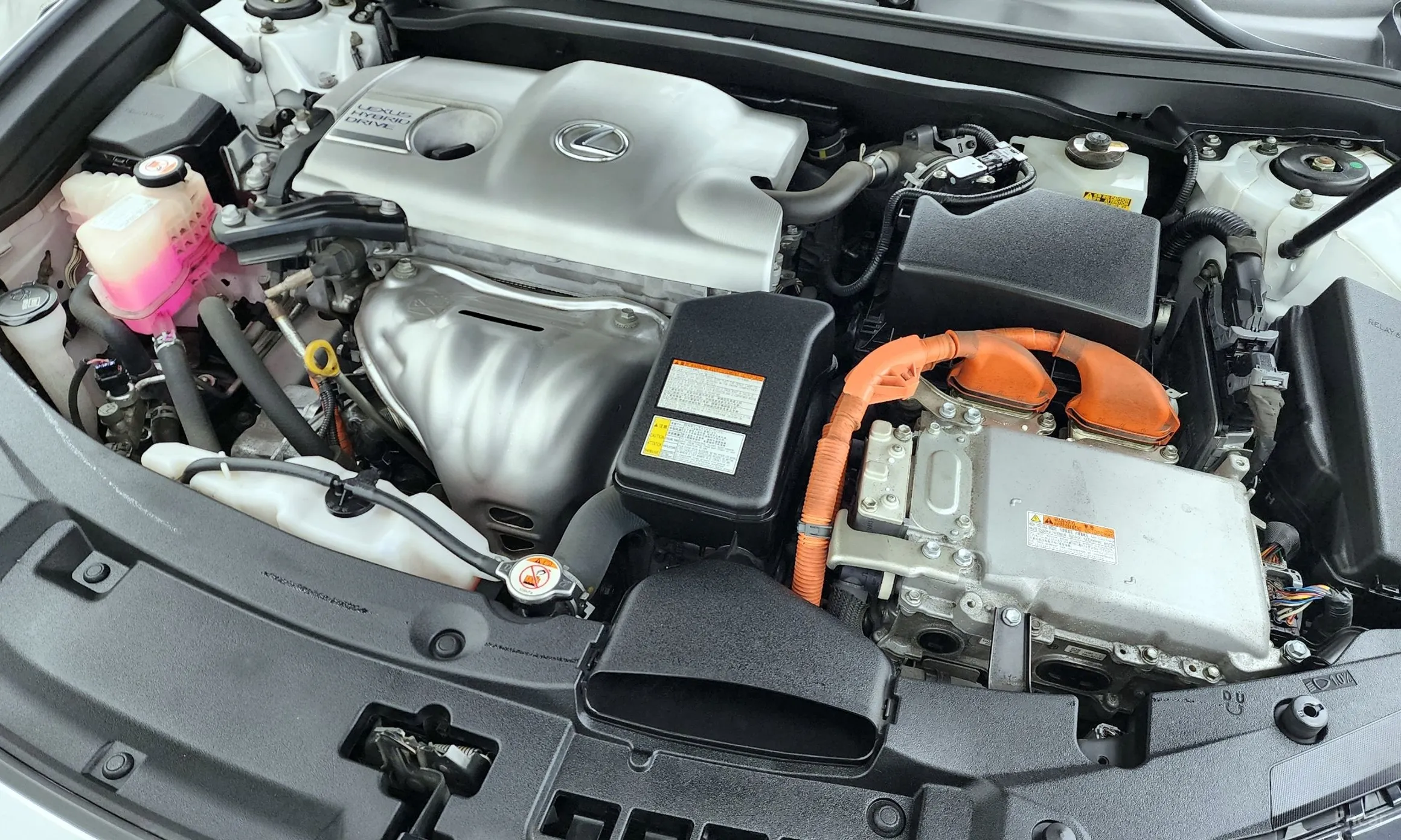 Lexus ES300h 7th Generation превью 6