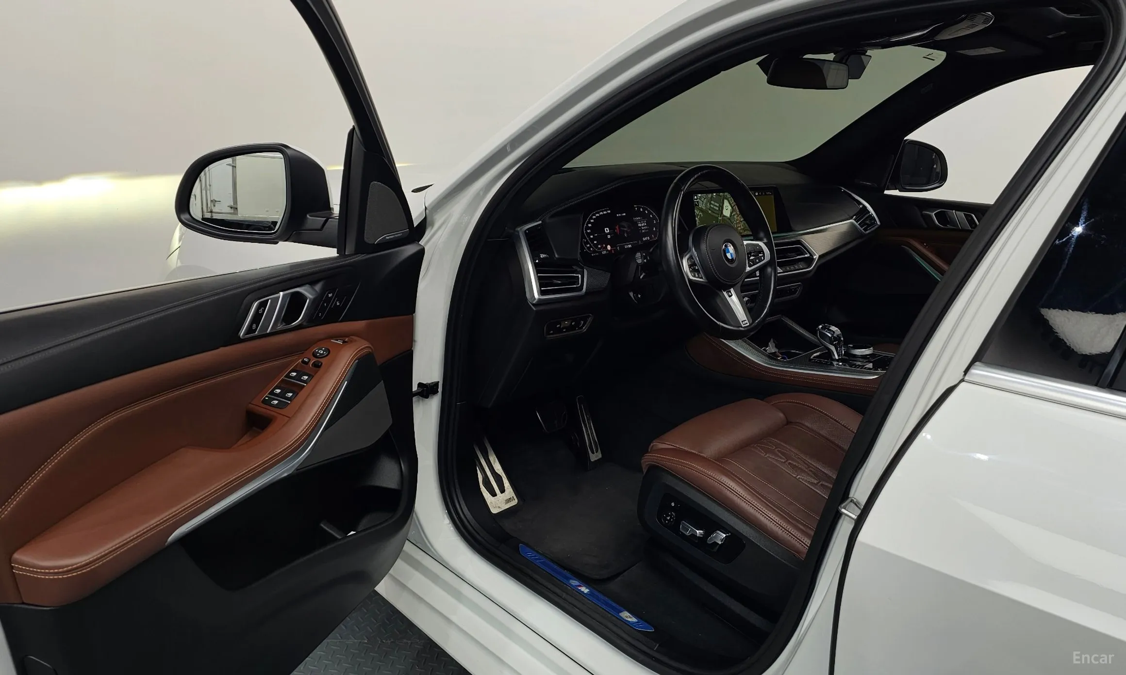 BMW X5 (G05) превью 10