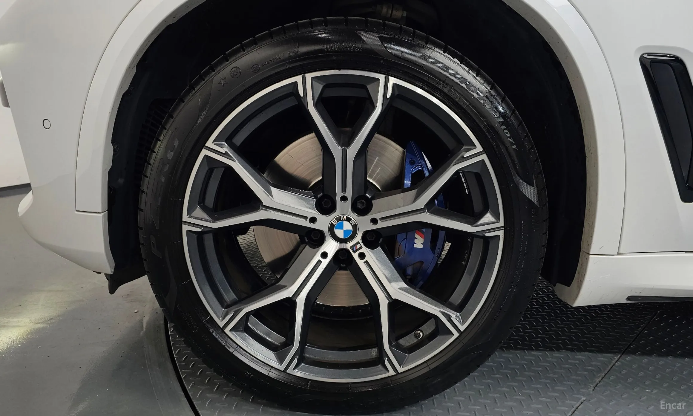 BMW X5 (G05) превью 5