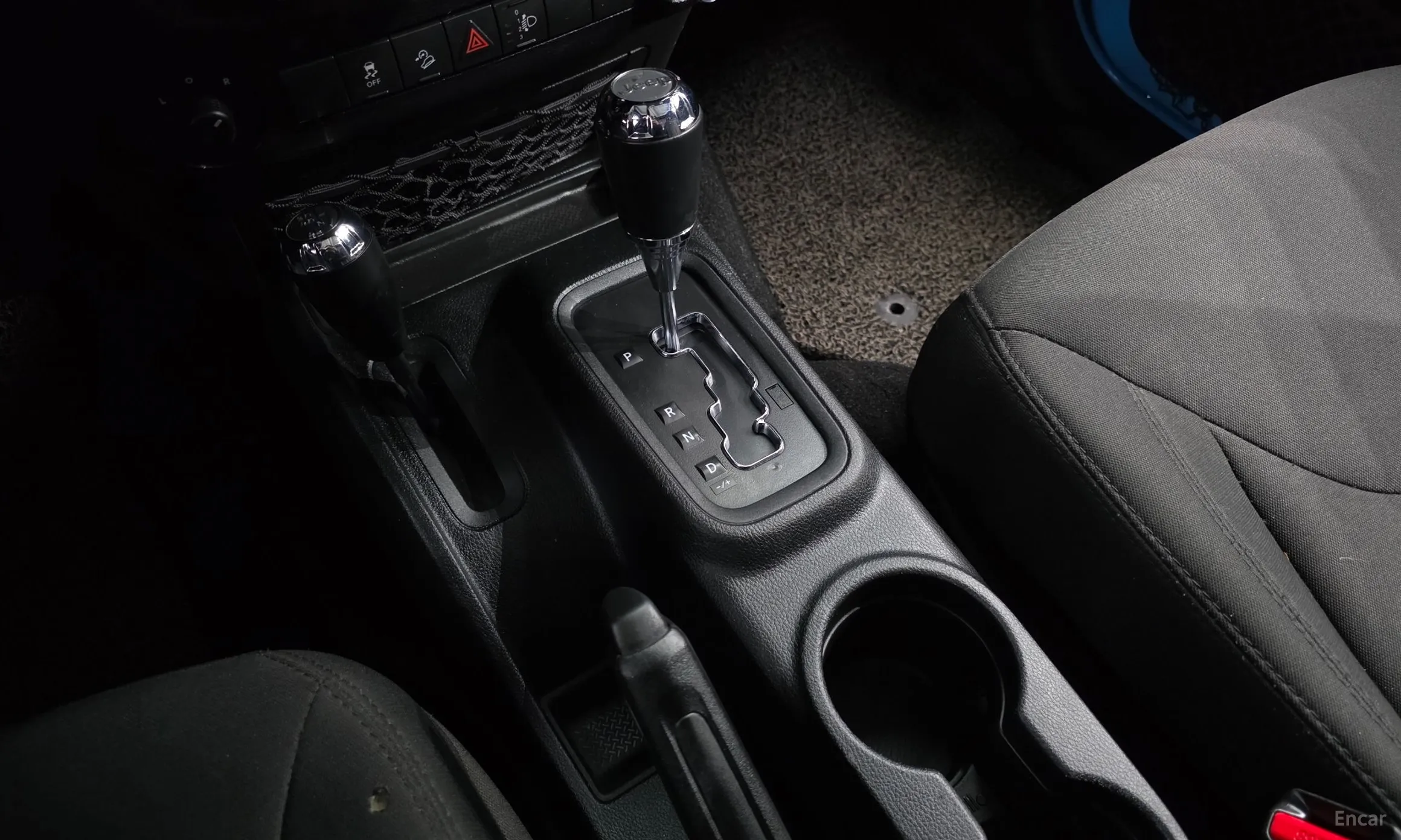 Jeep Wrangler (JK) превью 9