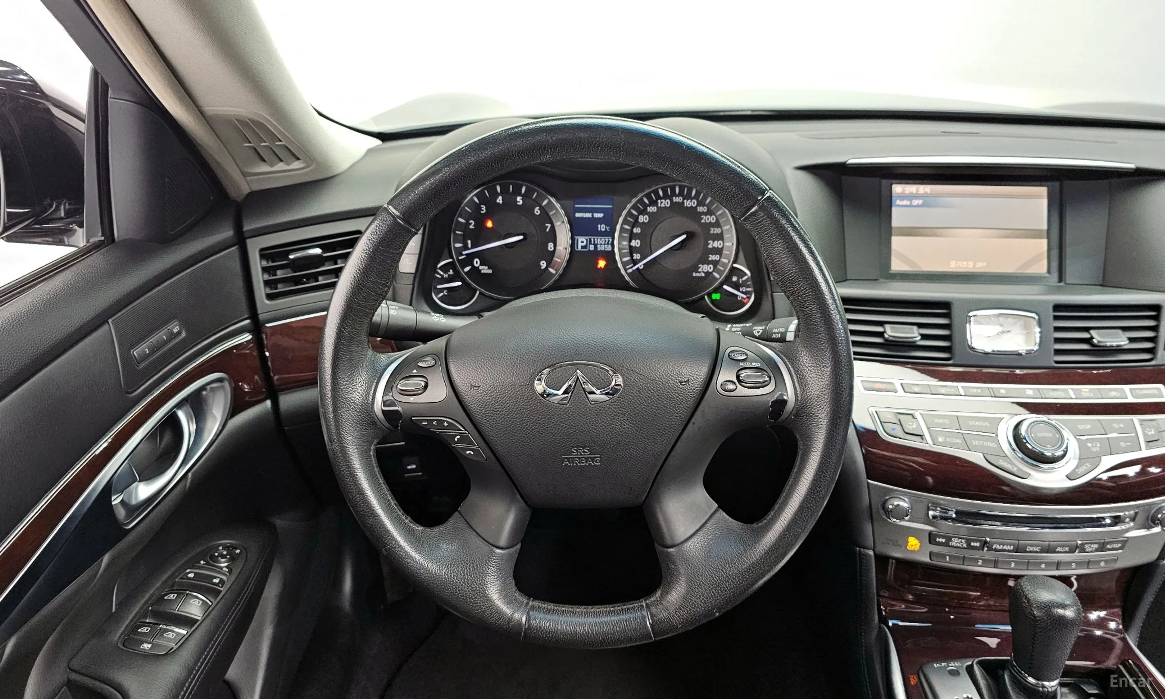 Infiniti M37 превью 13