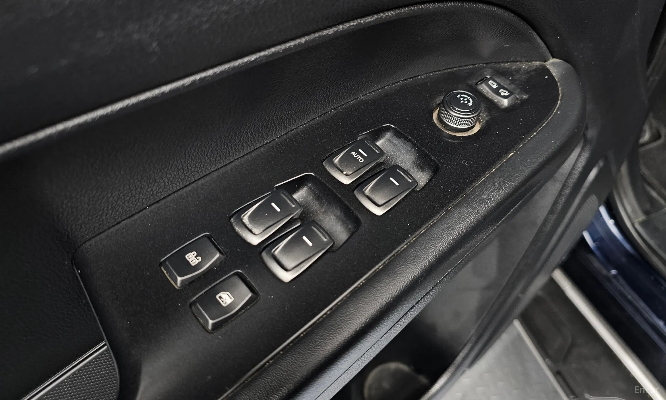 KG Mobility (SsangYong) Rexton Sports Khan превью 17
