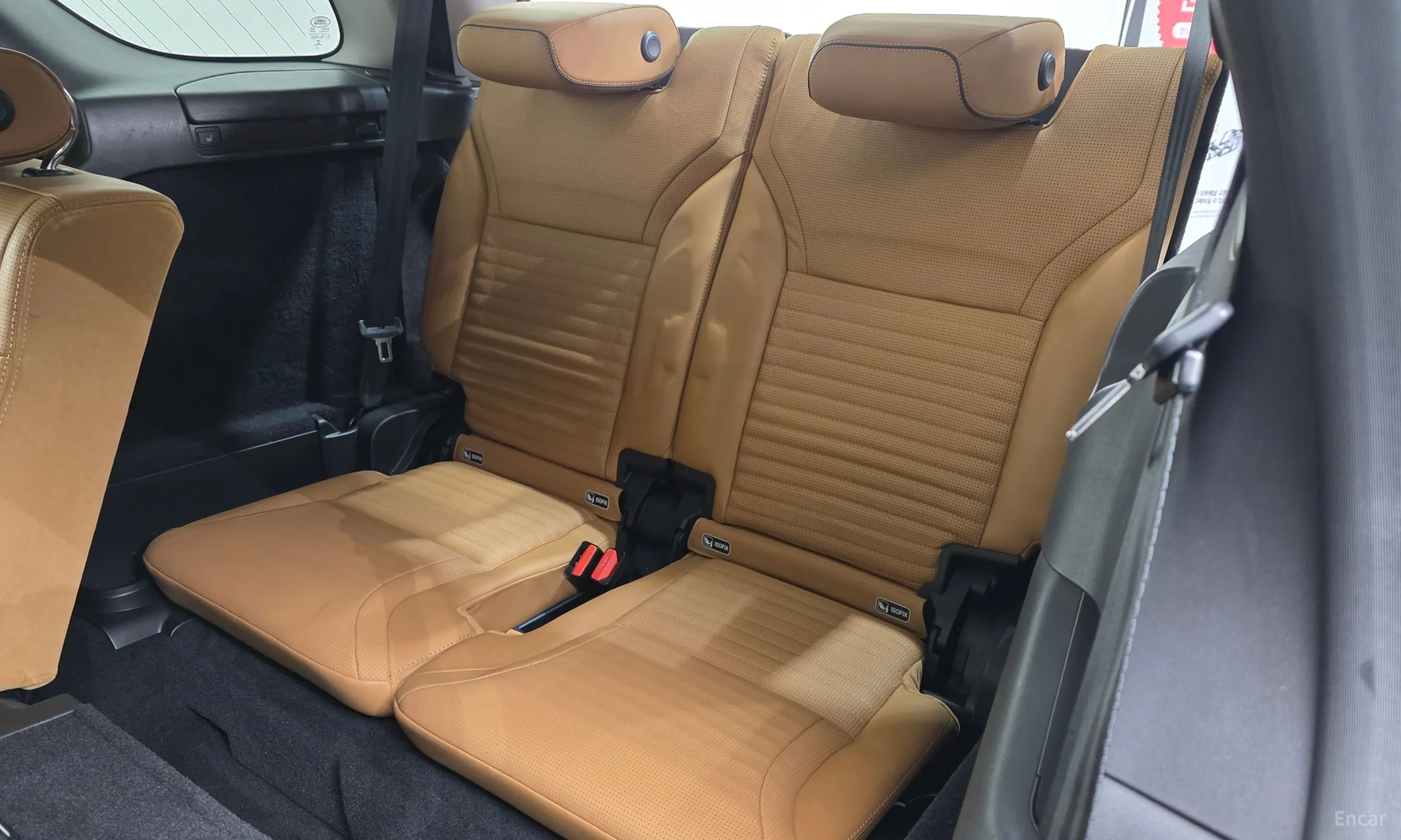 Land Rover Discovery 5 превью 19