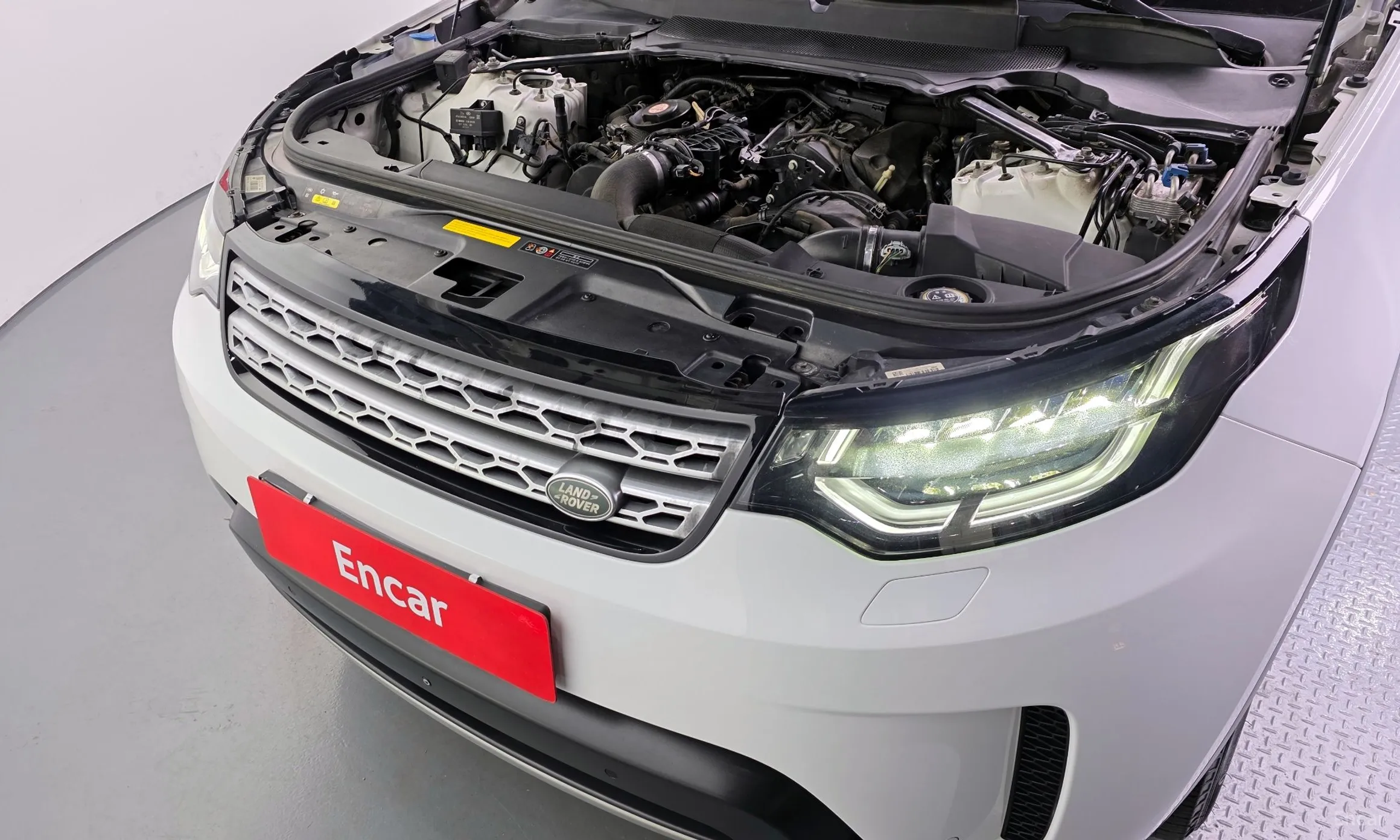 Land Rover Discovery 5 превью 6