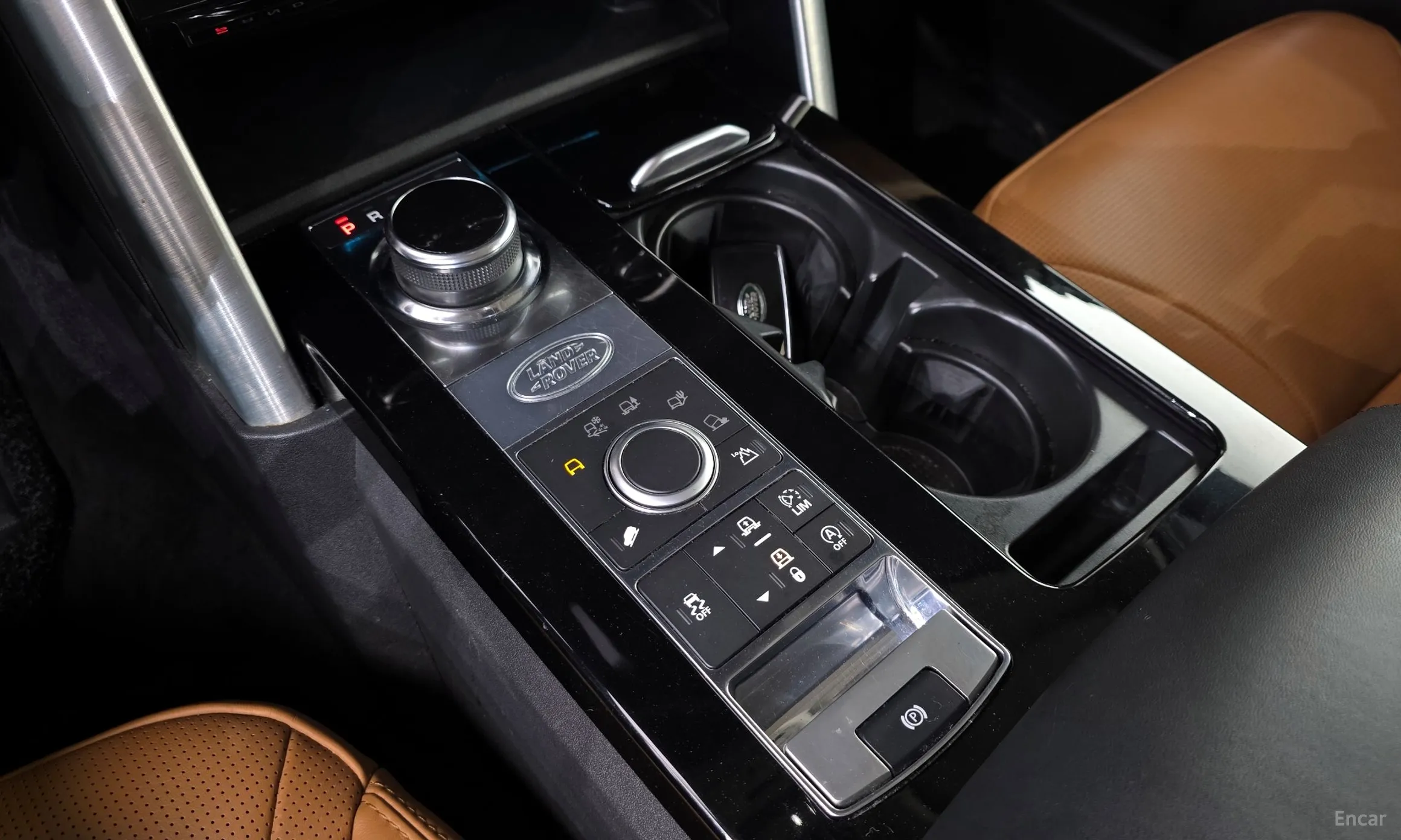 Land Rover Discovery 5 превью 9