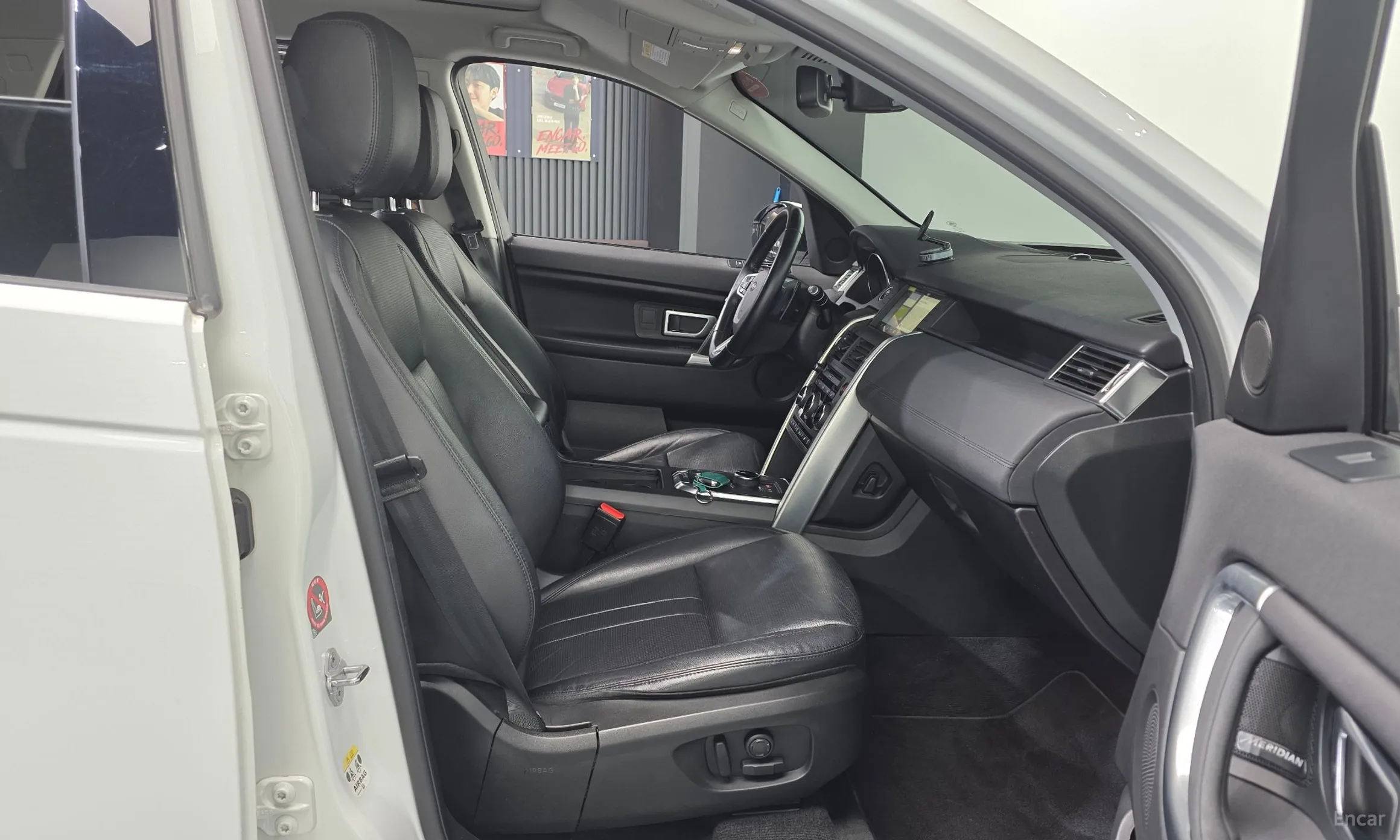 Land Rover Discovery Sports превью 11