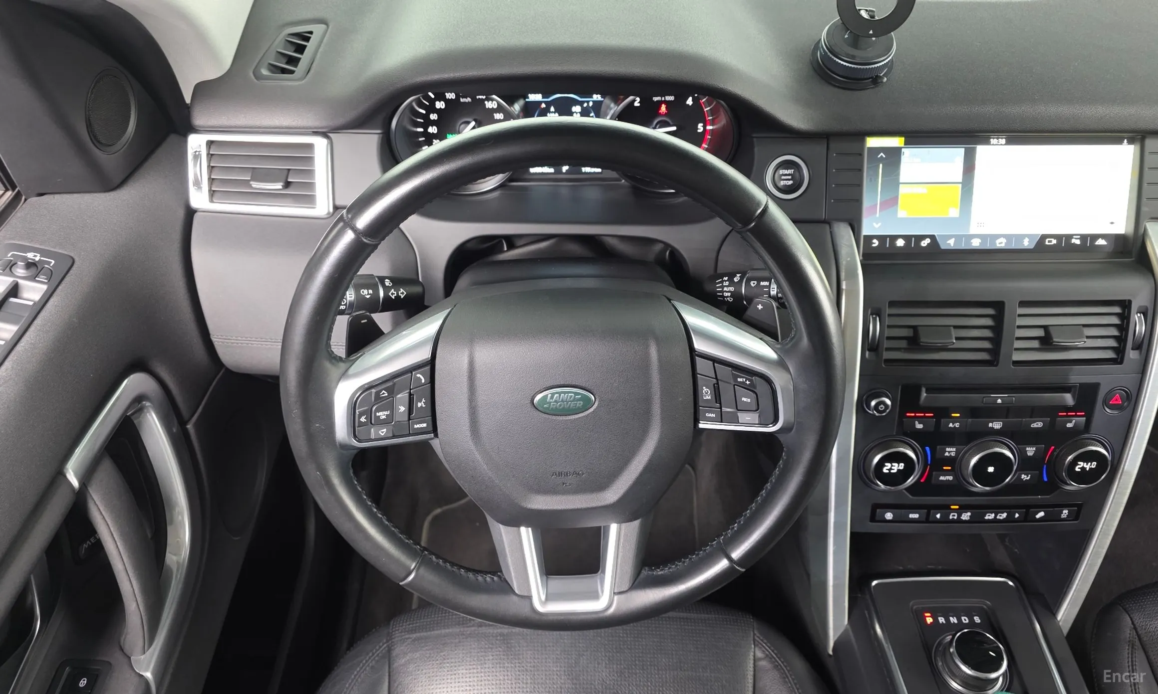 Land Rover Discovery Sports превью 13