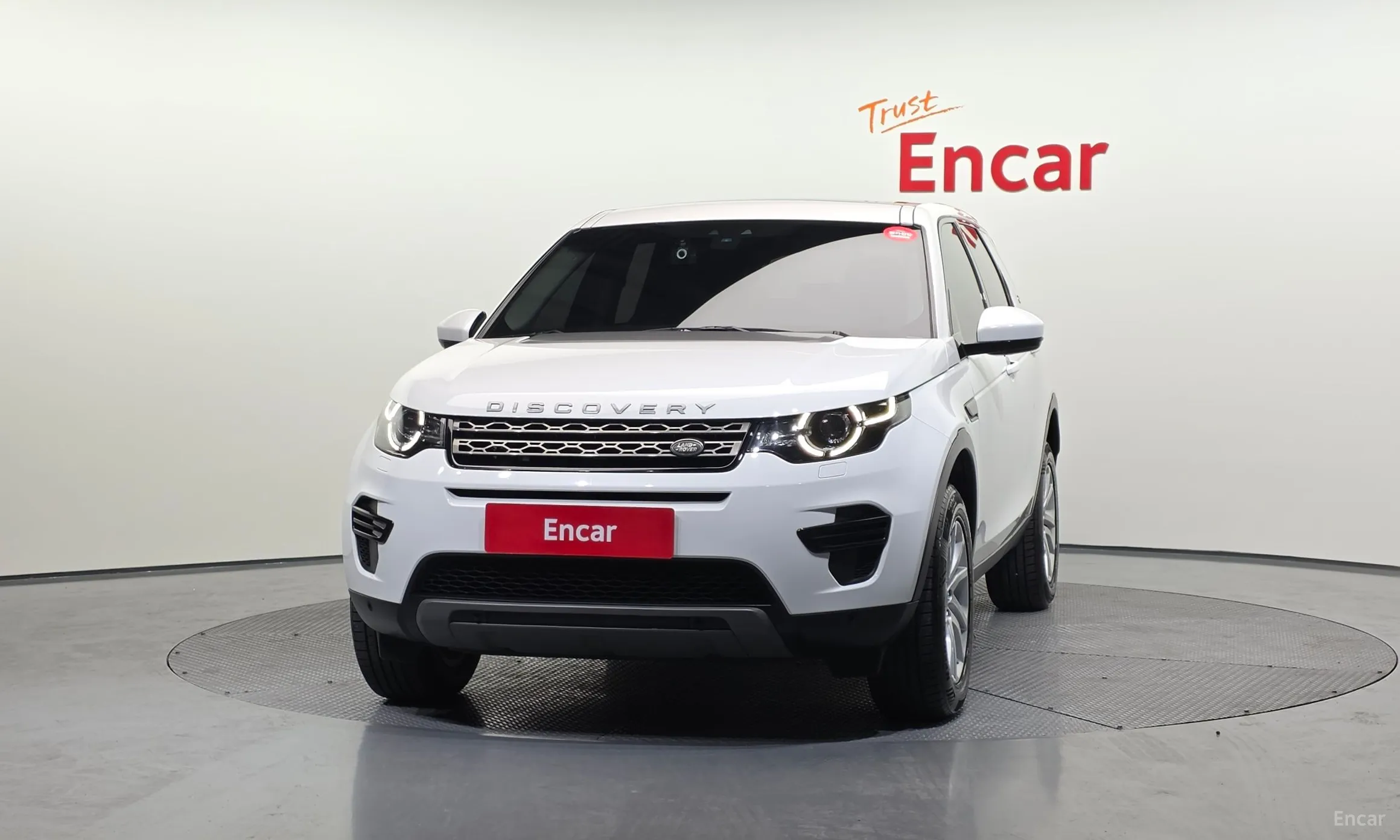 Land Rover Discovery Sports превью 3