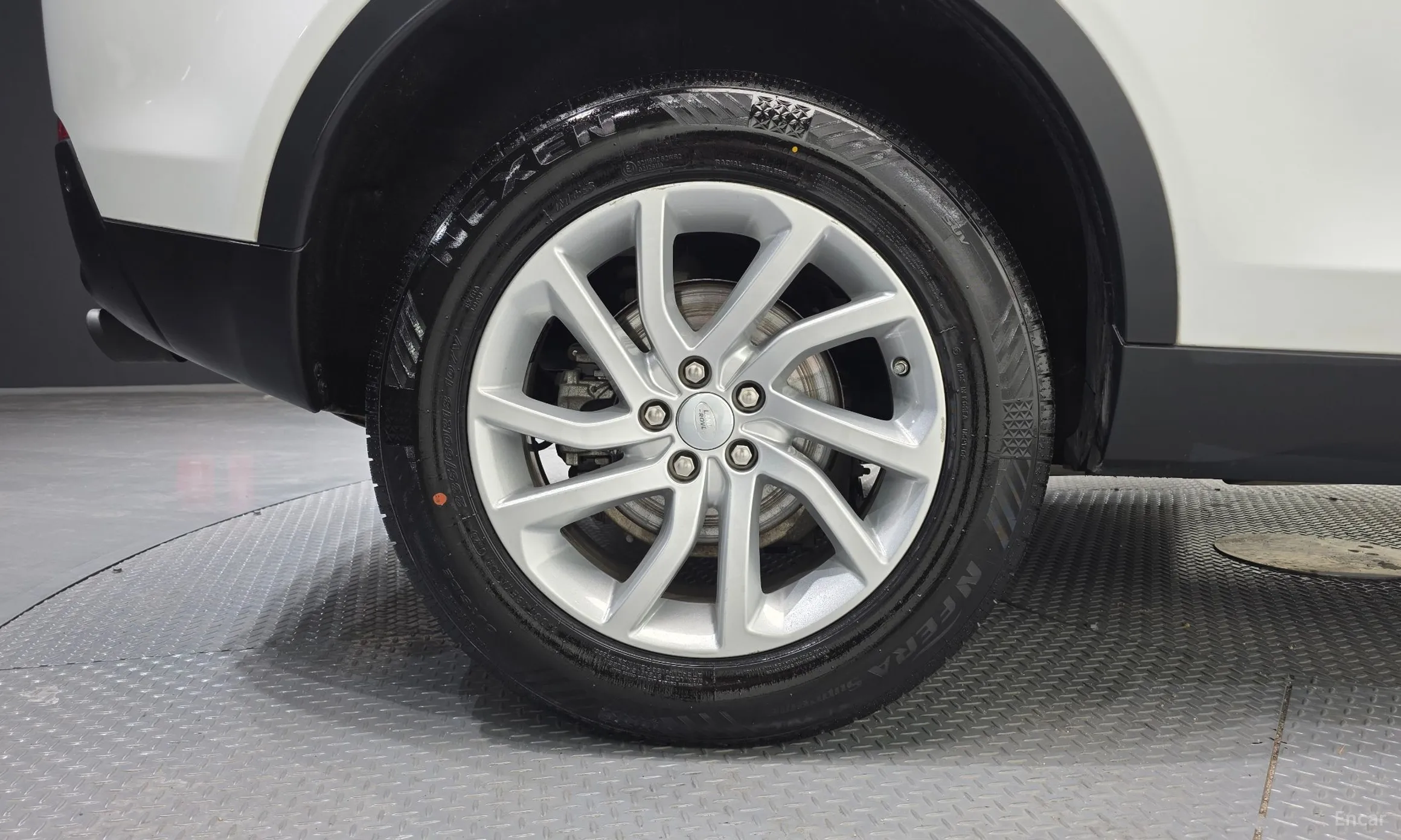Land Rover Discovery Sports превью 5