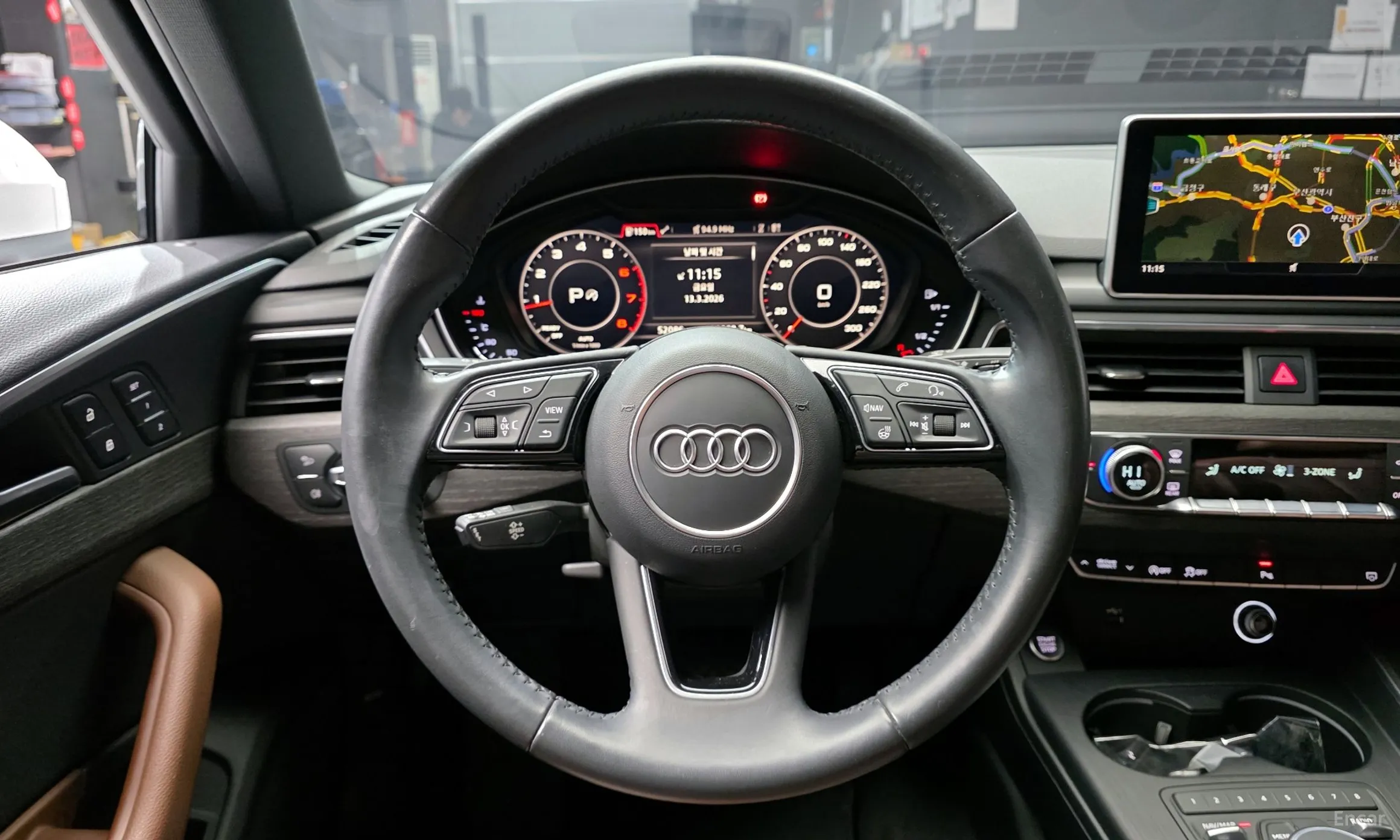 Audi A4 (B9) превью 13