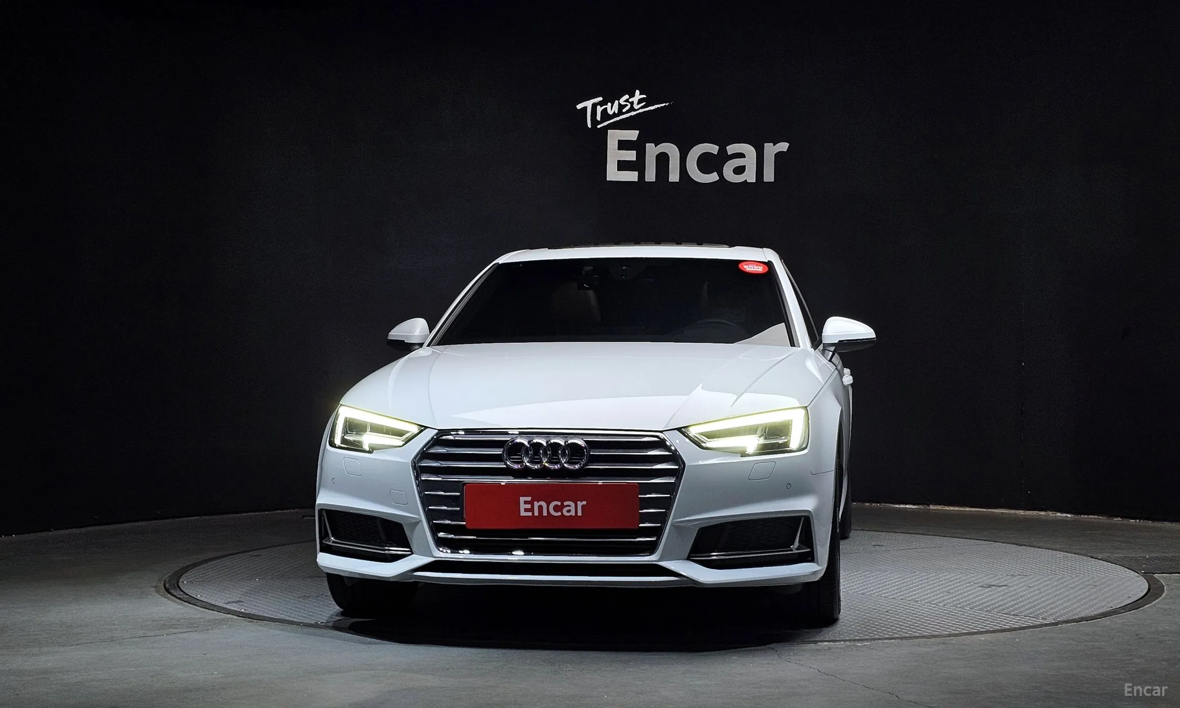 Audi A4 (B9) превью 3