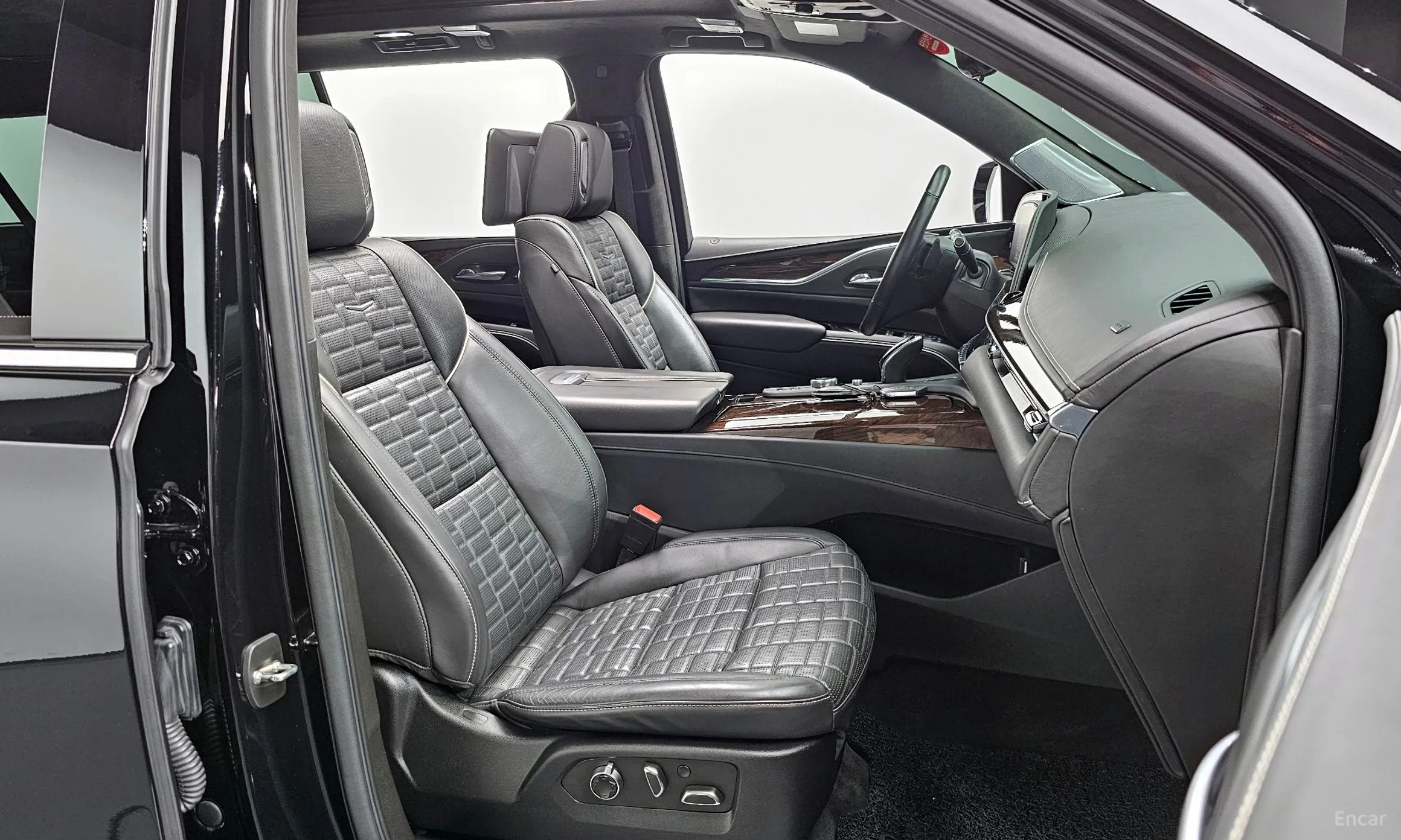 Cadillac Escalade 5th Generation превью 10