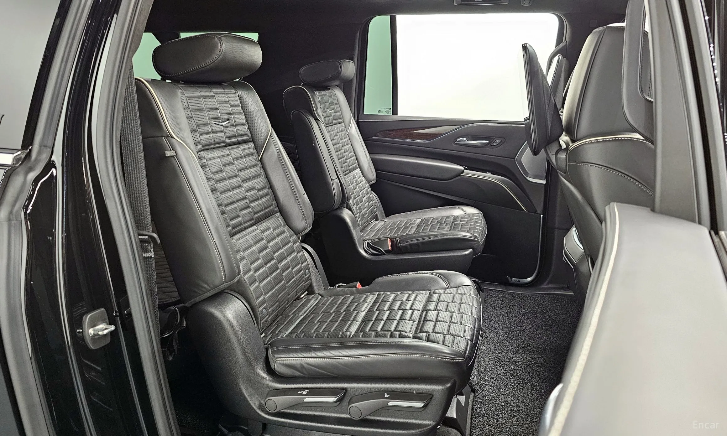 Cadillac Escalade 5th Generation превью 12