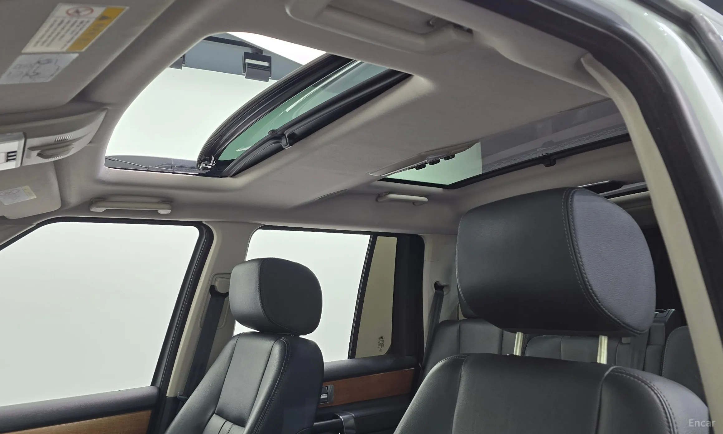 Land Rover Discovery 4 превью 19