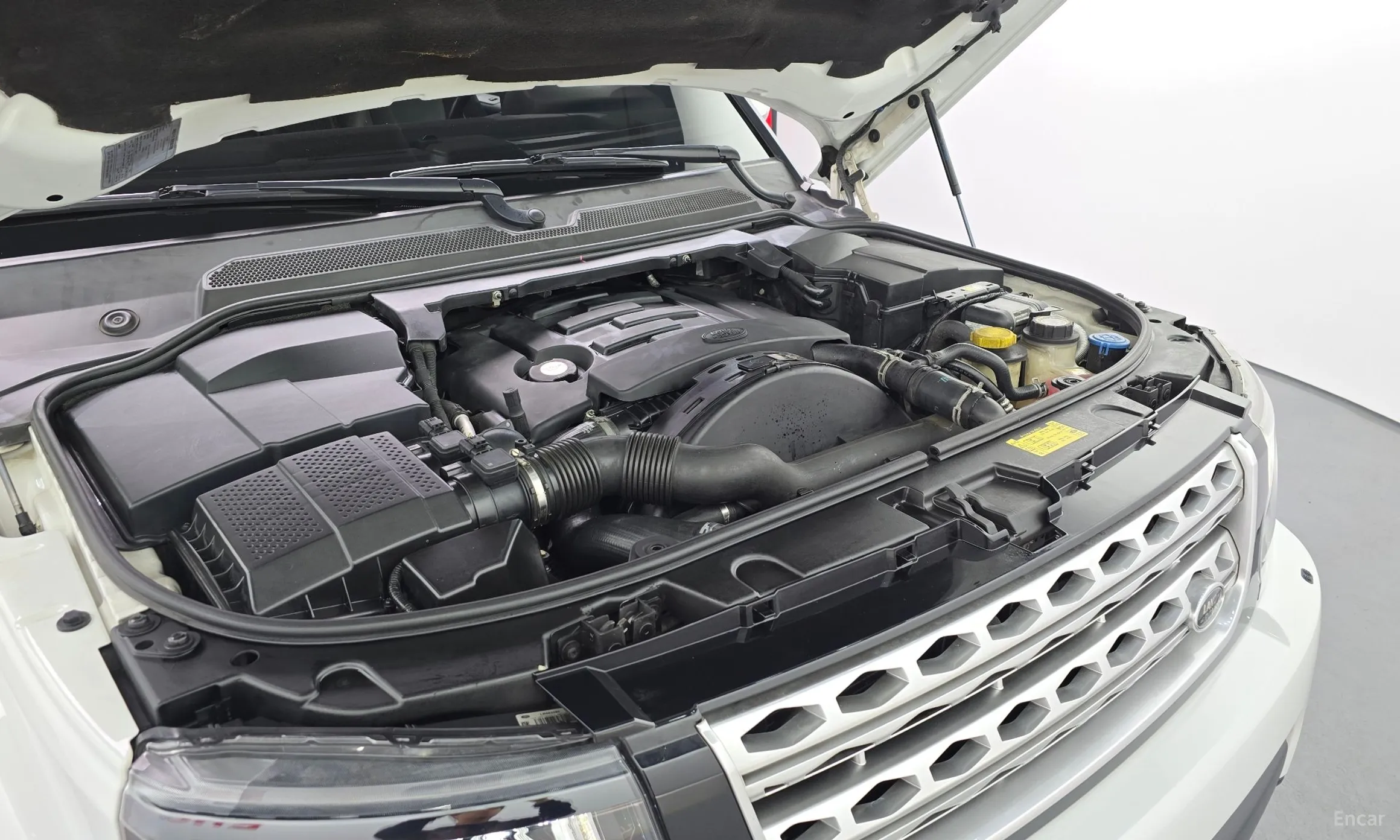 Land Rover Discovery 4 превью 6