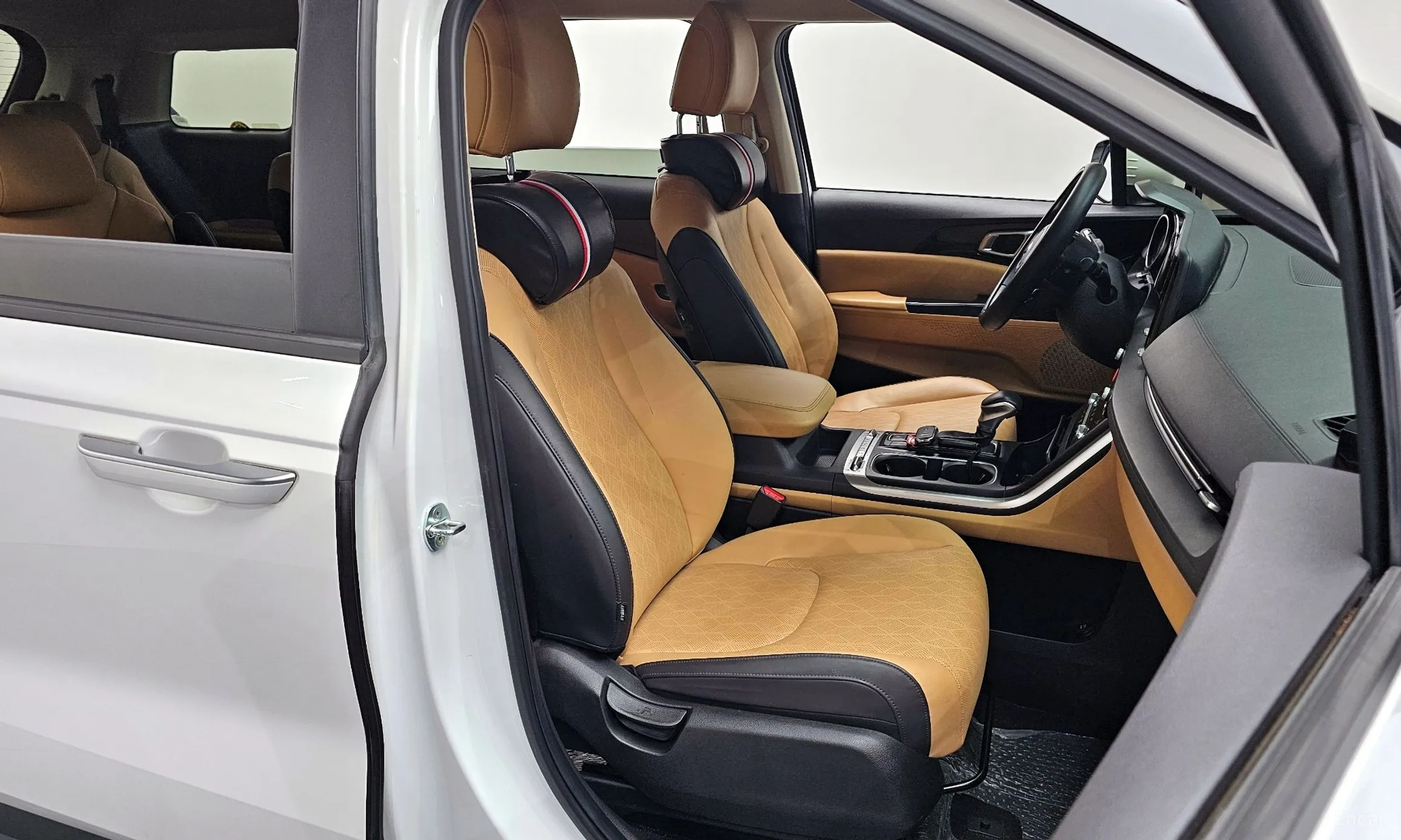 Kia Carnival Gen 4 превью 12