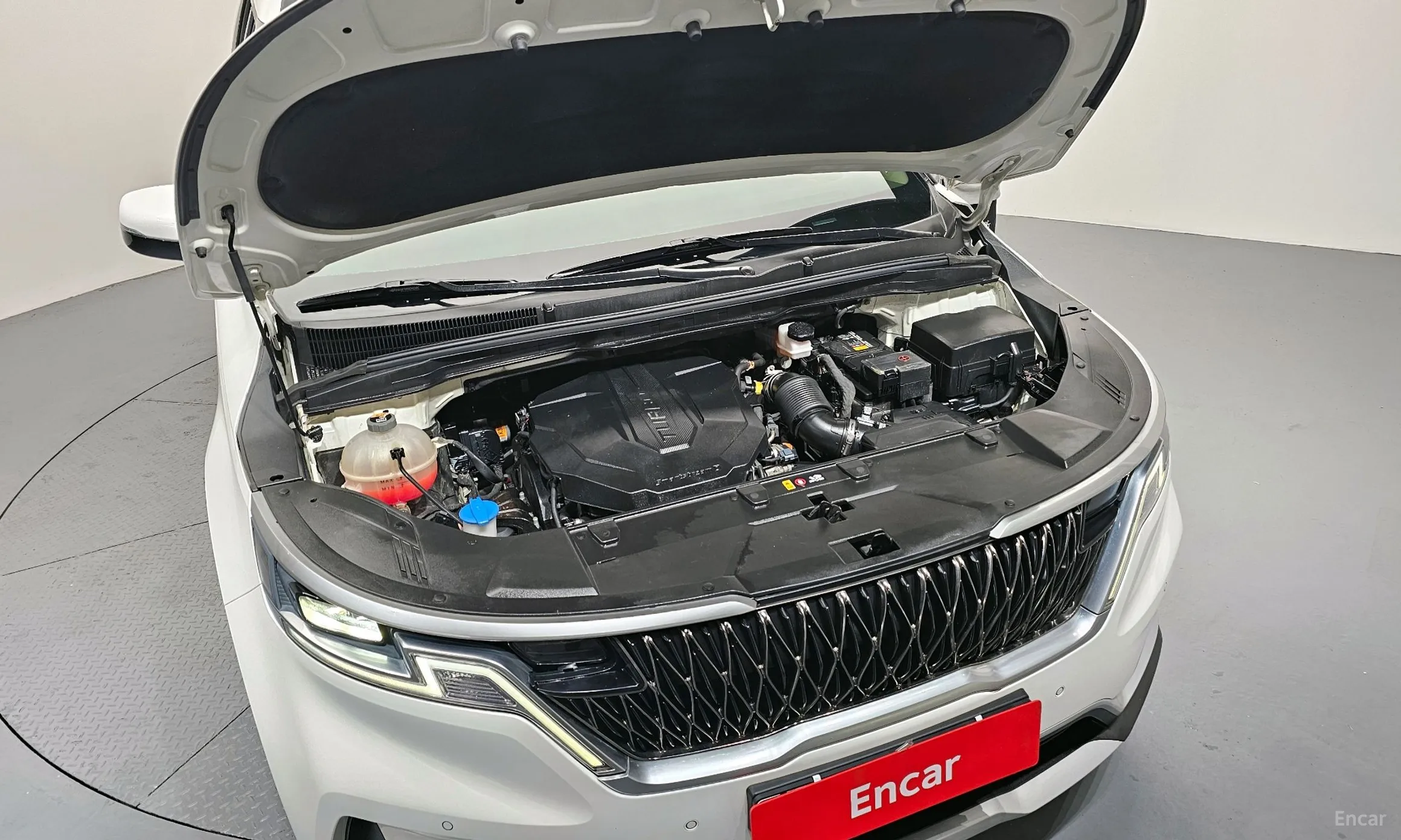 Kia Carnival Gen 4 превью 6