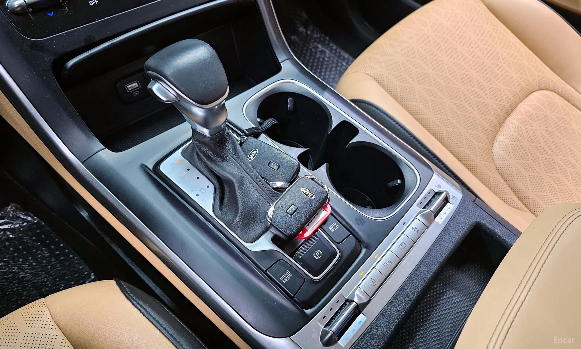 Kia Carnival Gen 4 превью 9